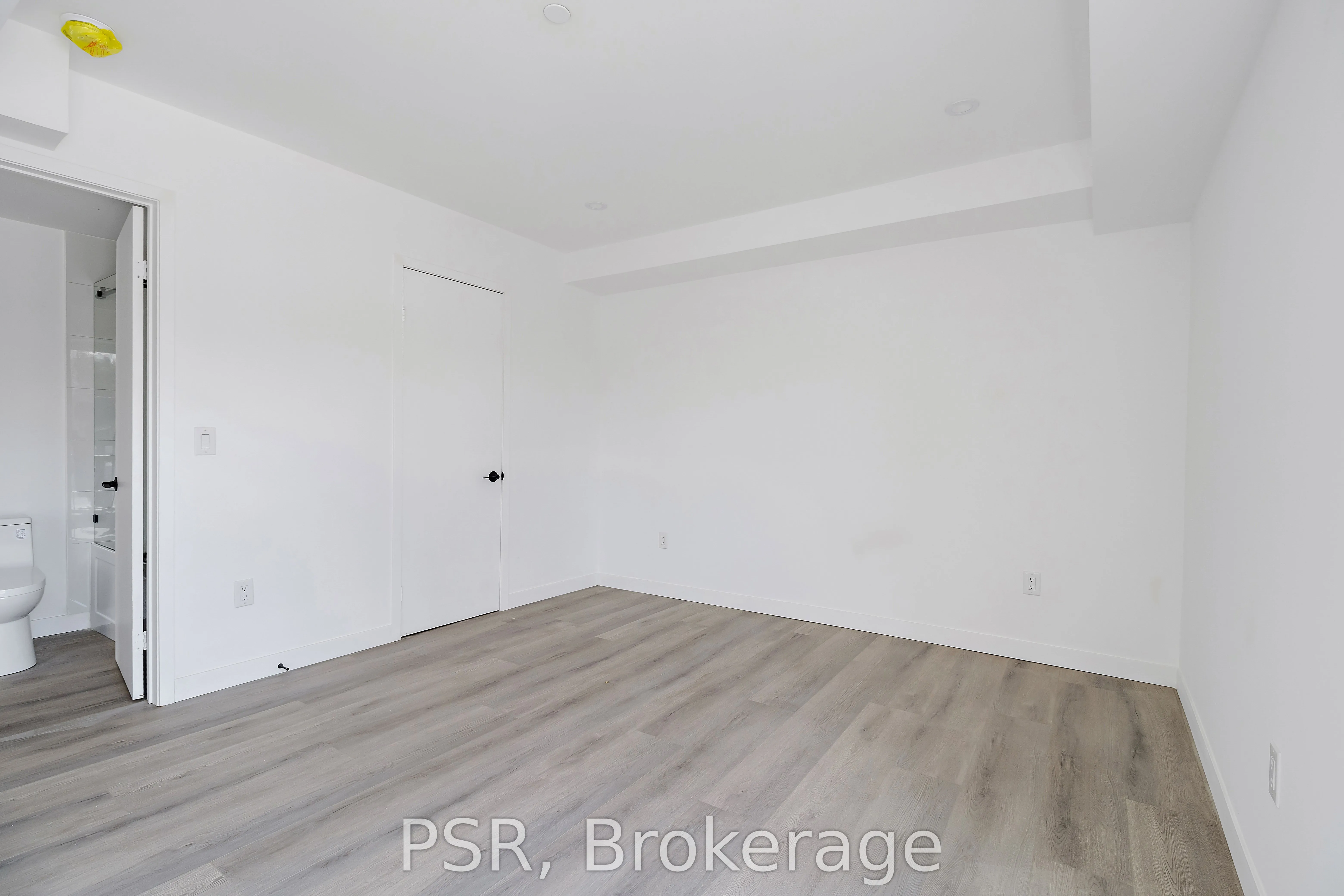61 Orchard Park Drive, #201