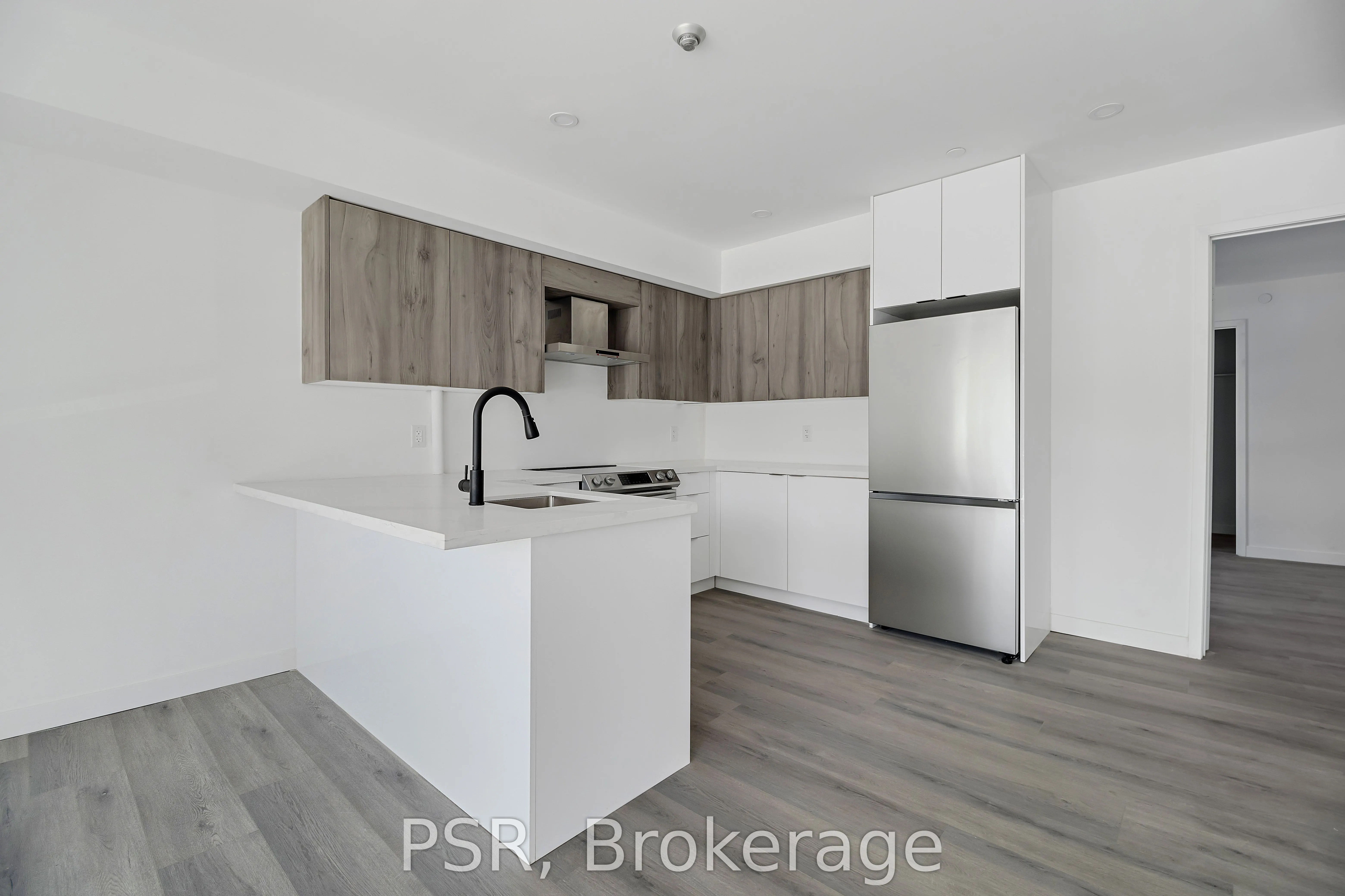 61 Orchard Park Drive, #201