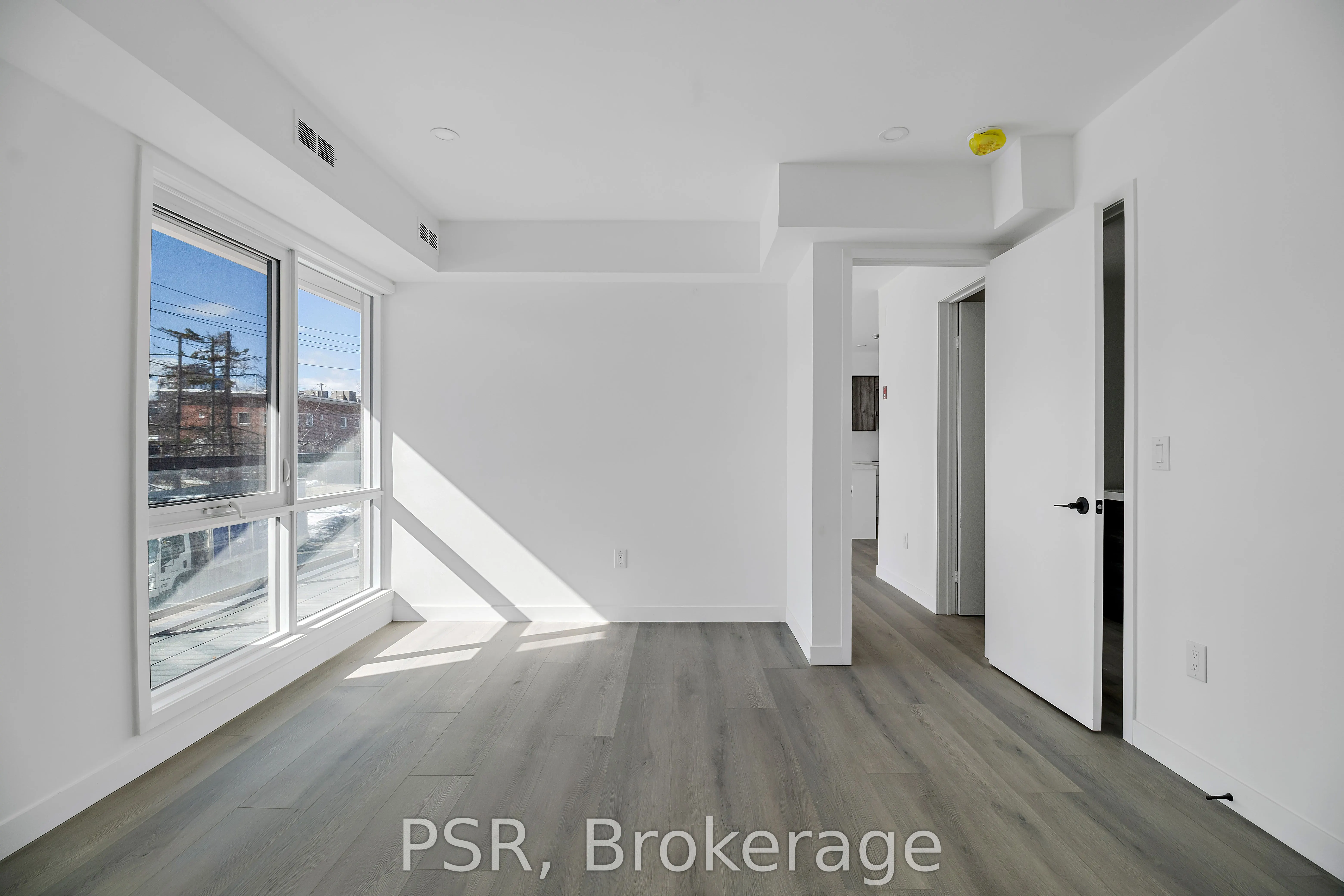 61 Orchard Park Drive, #201