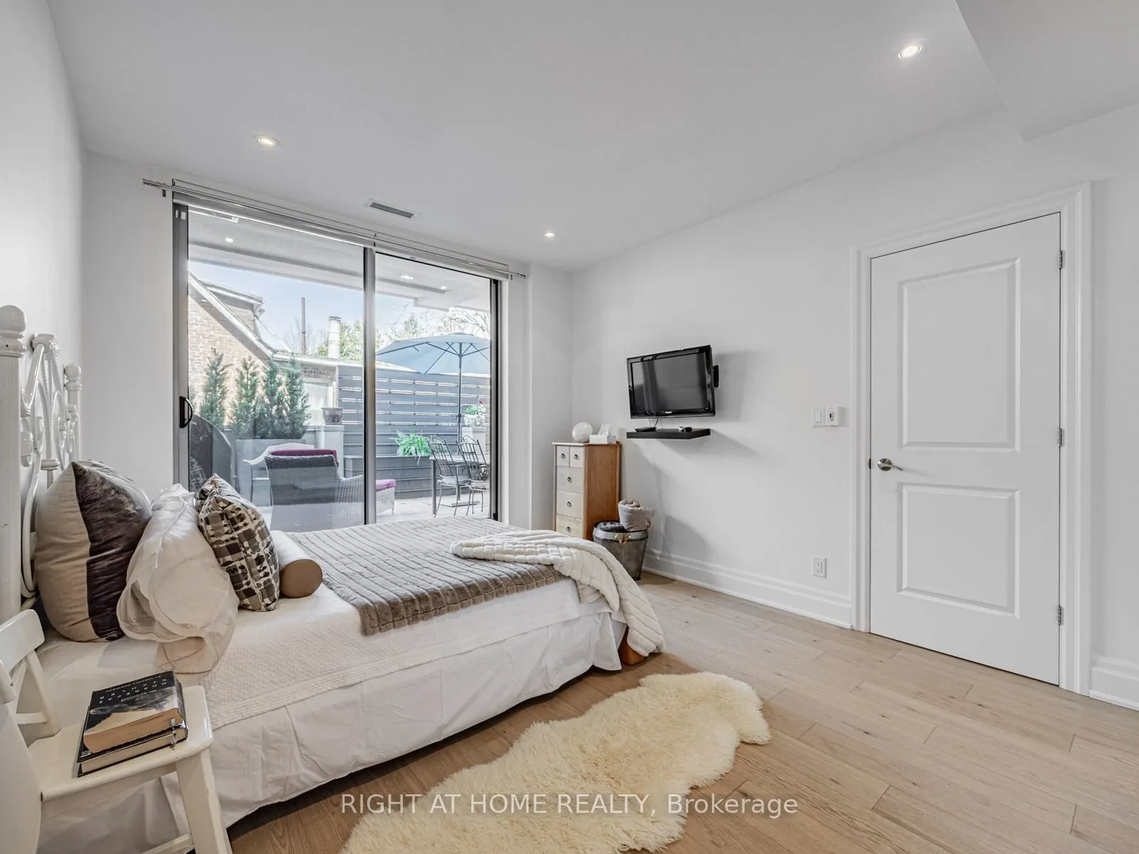 1 Rainsford Road, #207