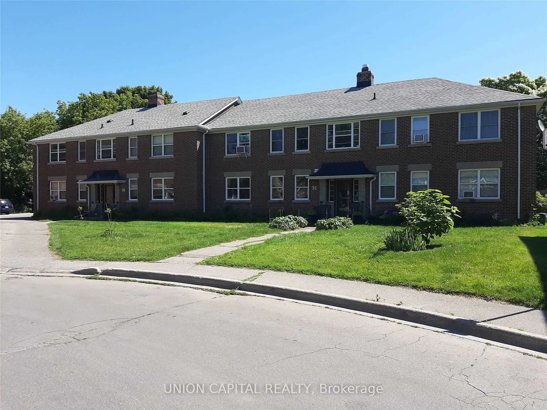 30 Lasalle Court, #9