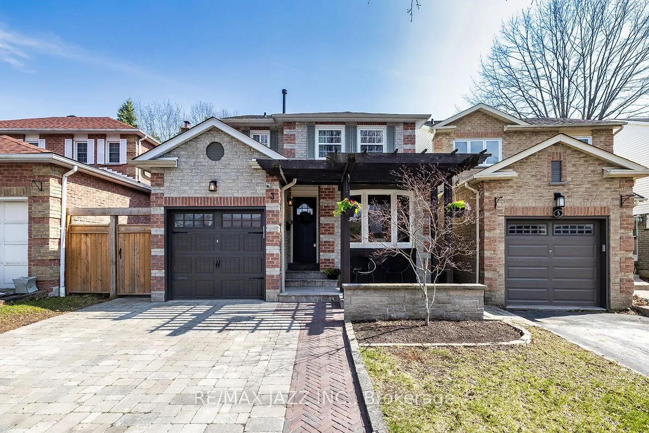 3 Rosewood Court