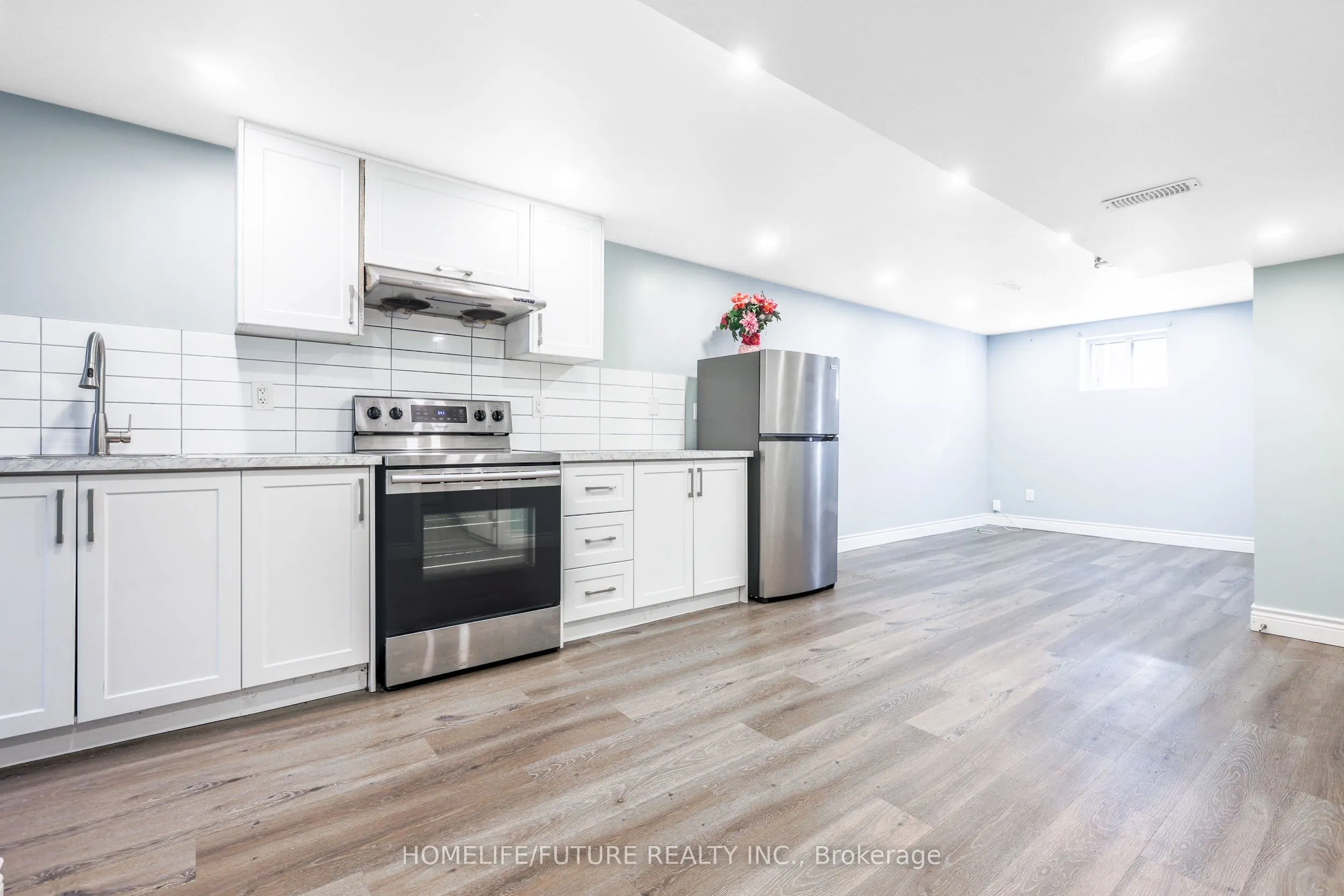 226 Oakridge Drive