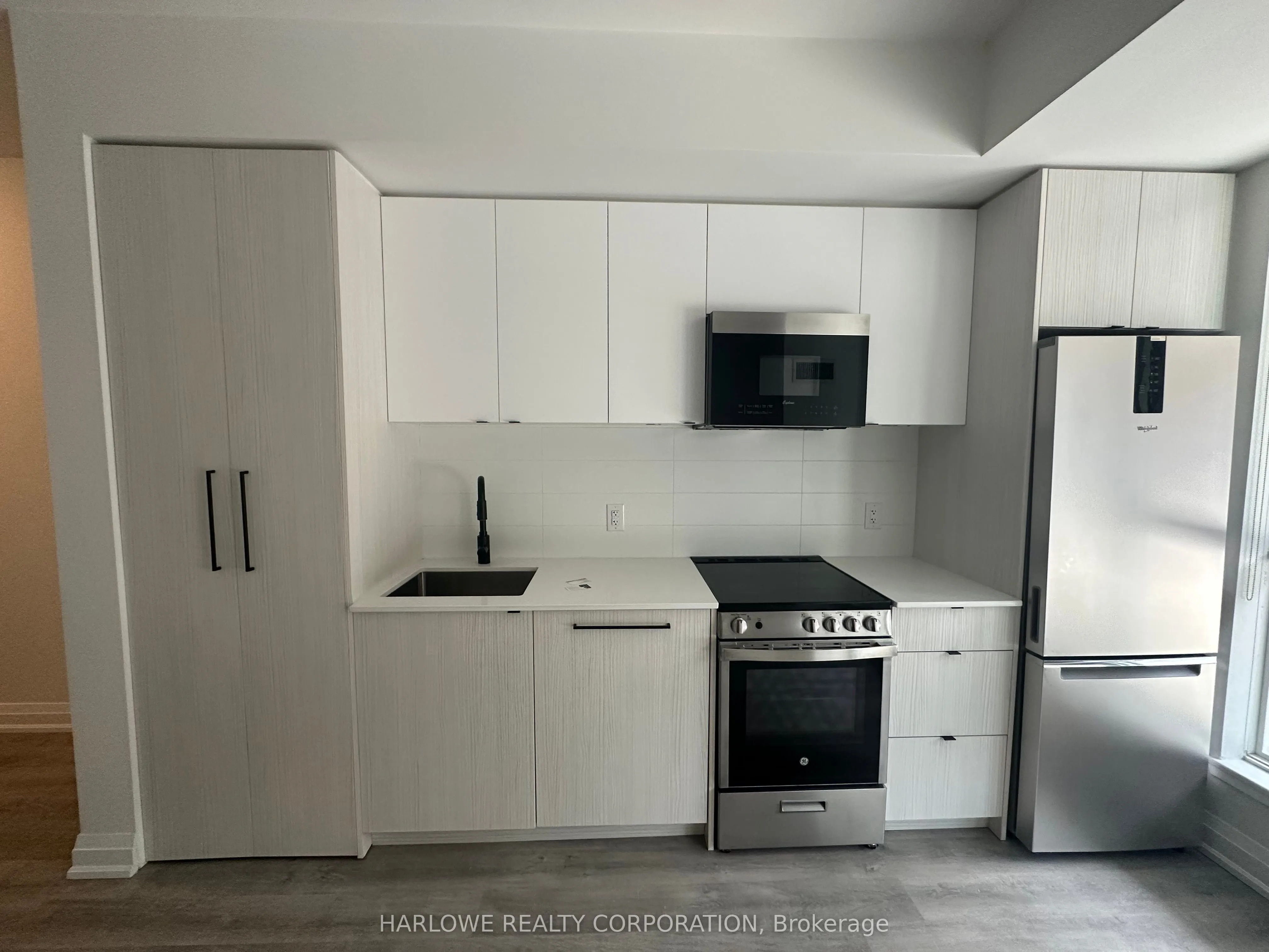 2369 Danforth Avenue, #219
