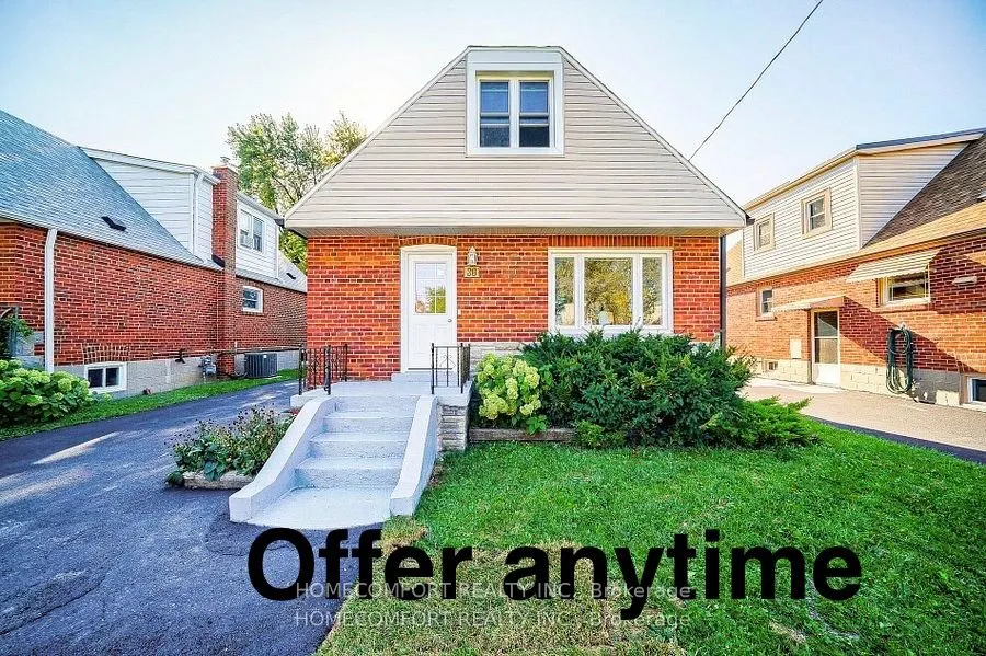30 Balaclava Drive