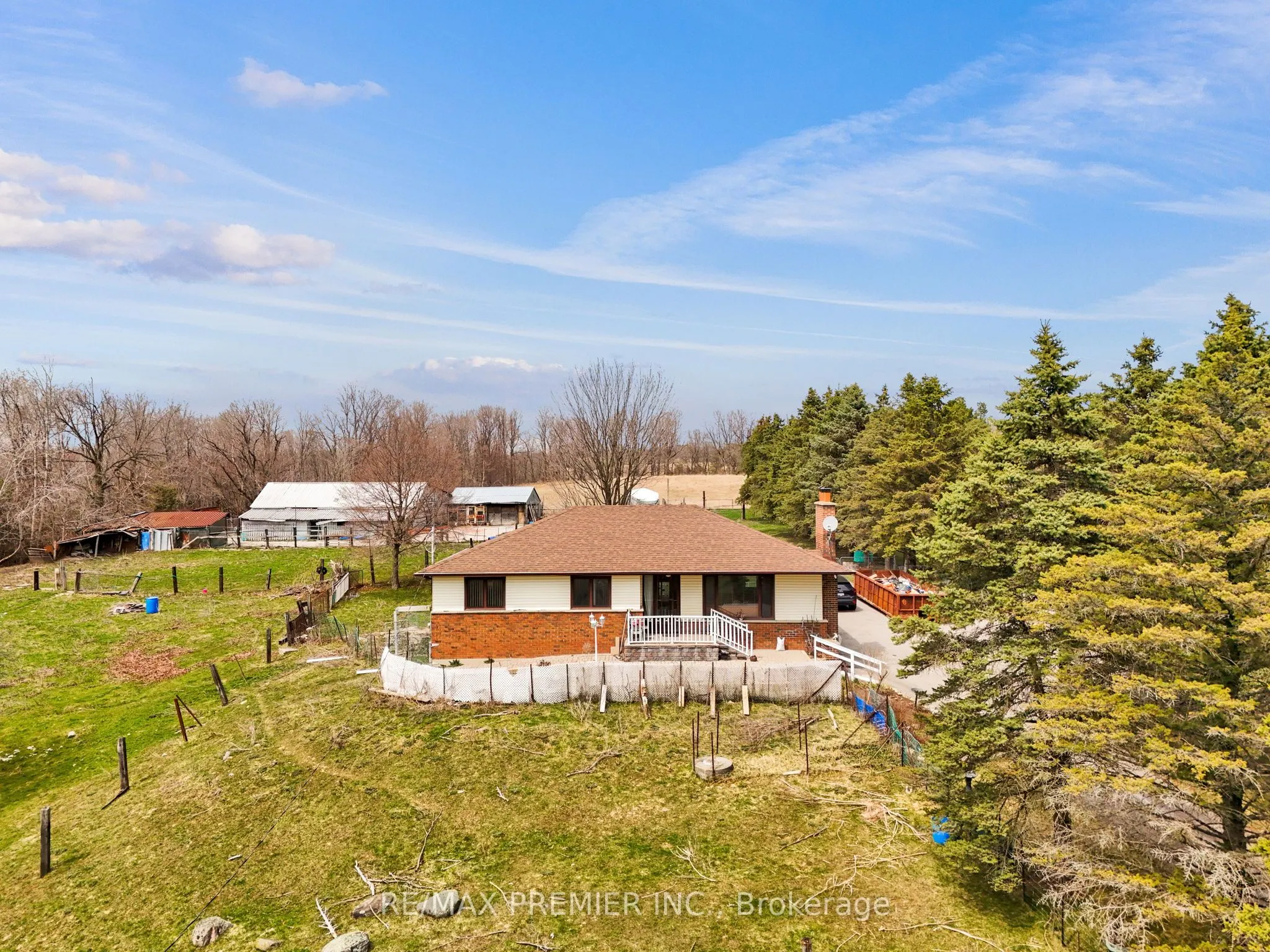 352 Uxbridge Pickering Tline Road