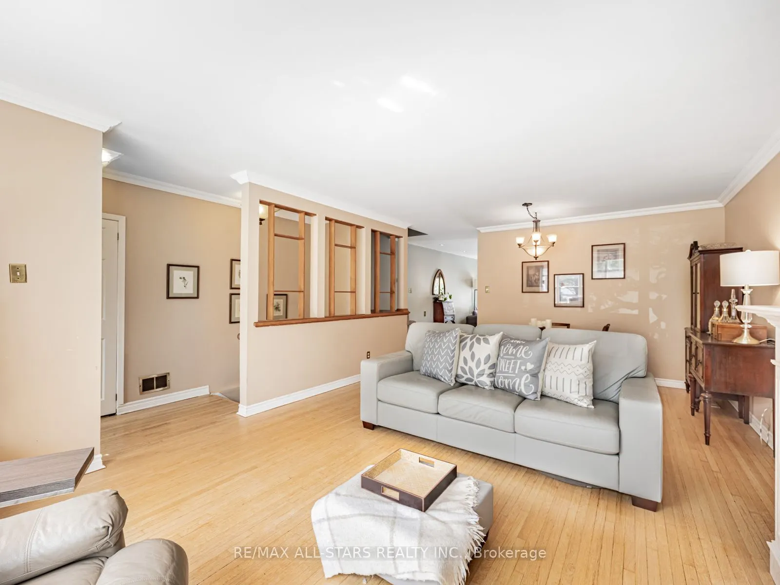 220 Catalina Drive