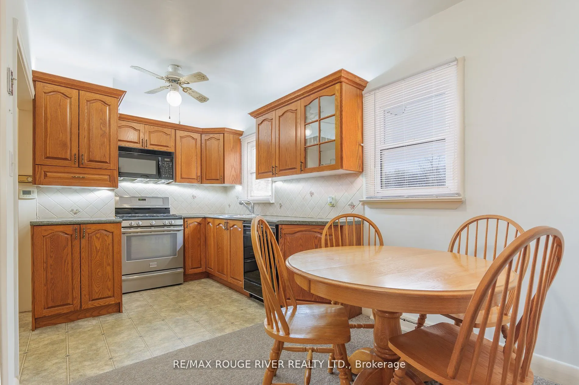 286 King Street E