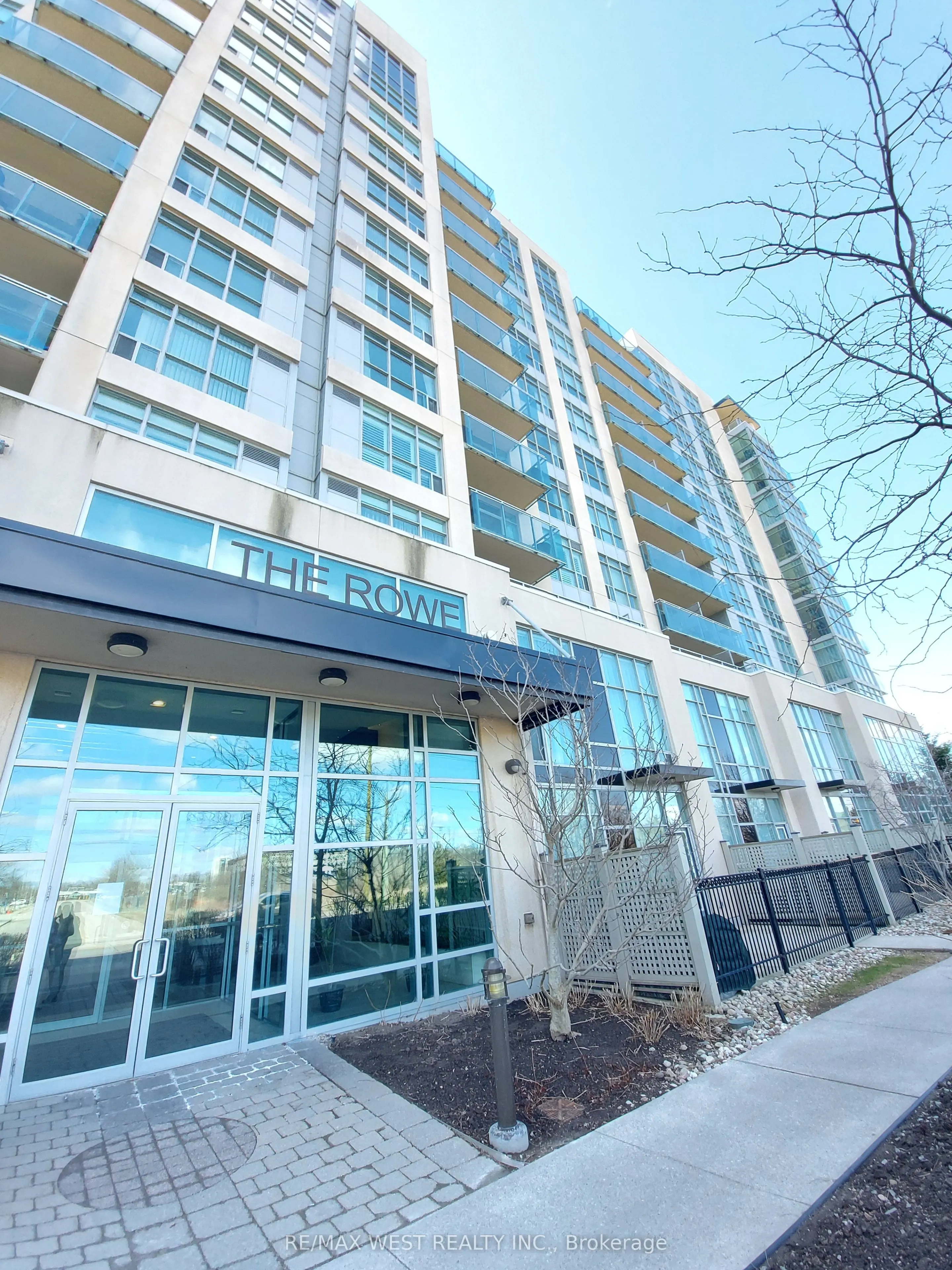 1600 Charles Street #302