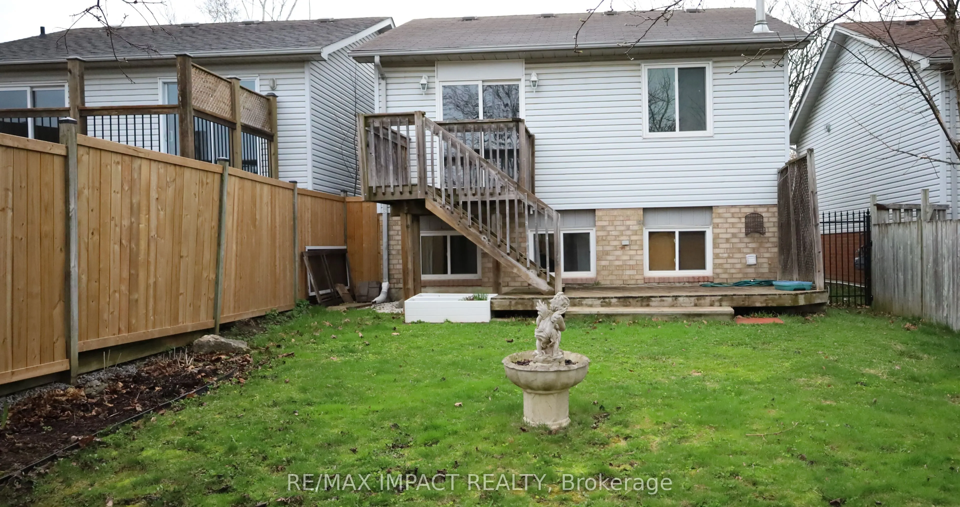 11 Fenwick Avenue
