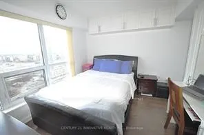 275 Village Green Square, #2616