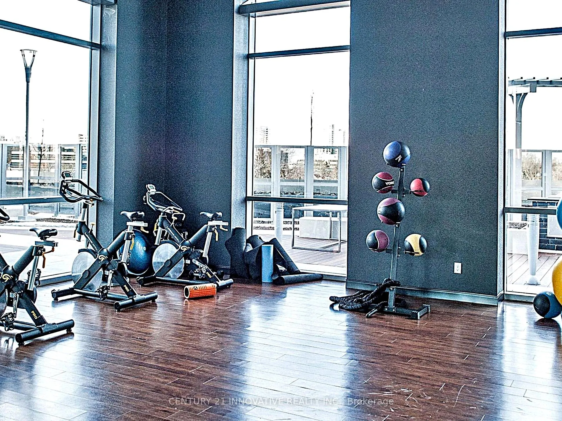 275 Village Green Square, #2616