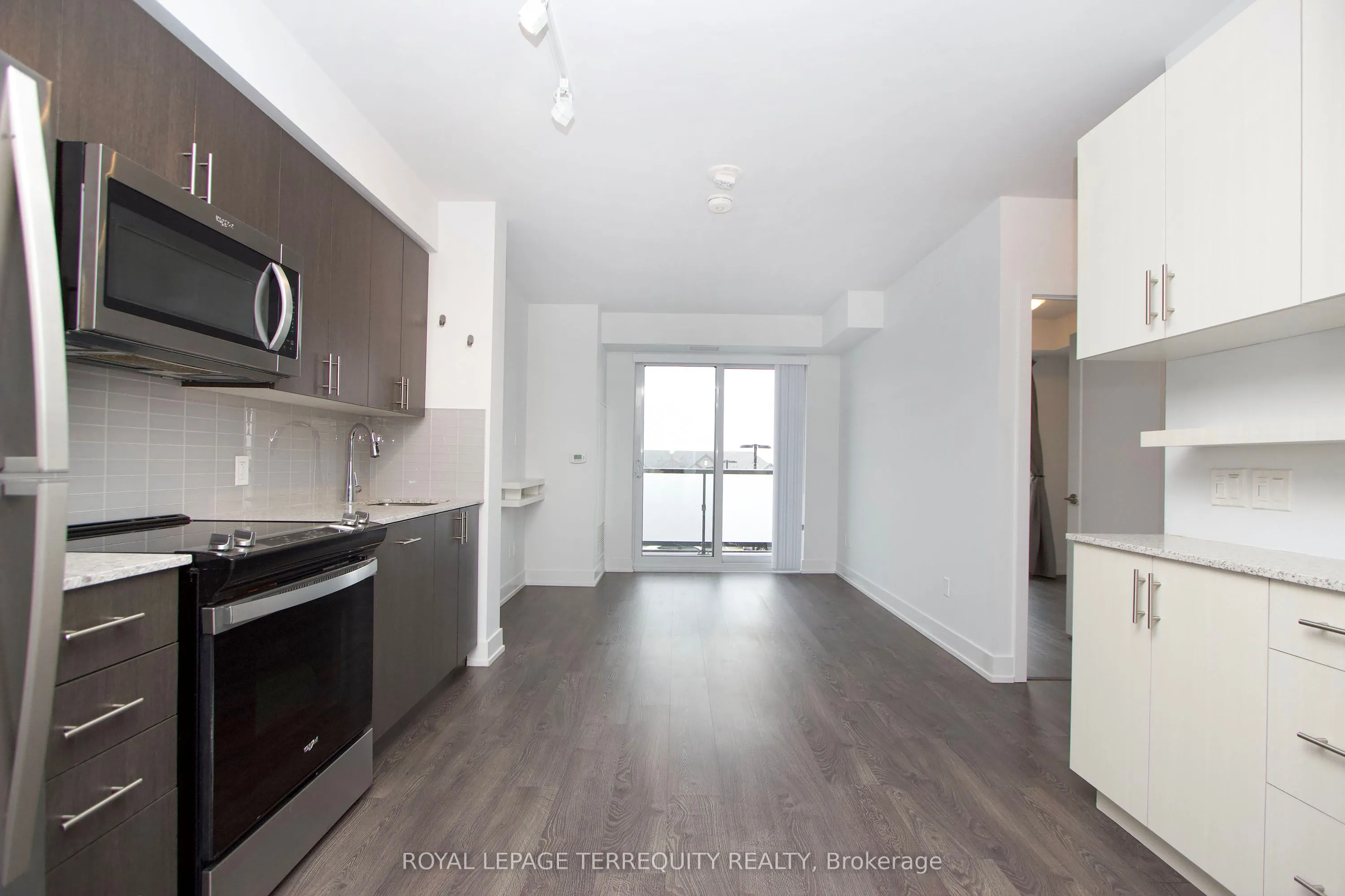 2550 Simcoe Street N #318