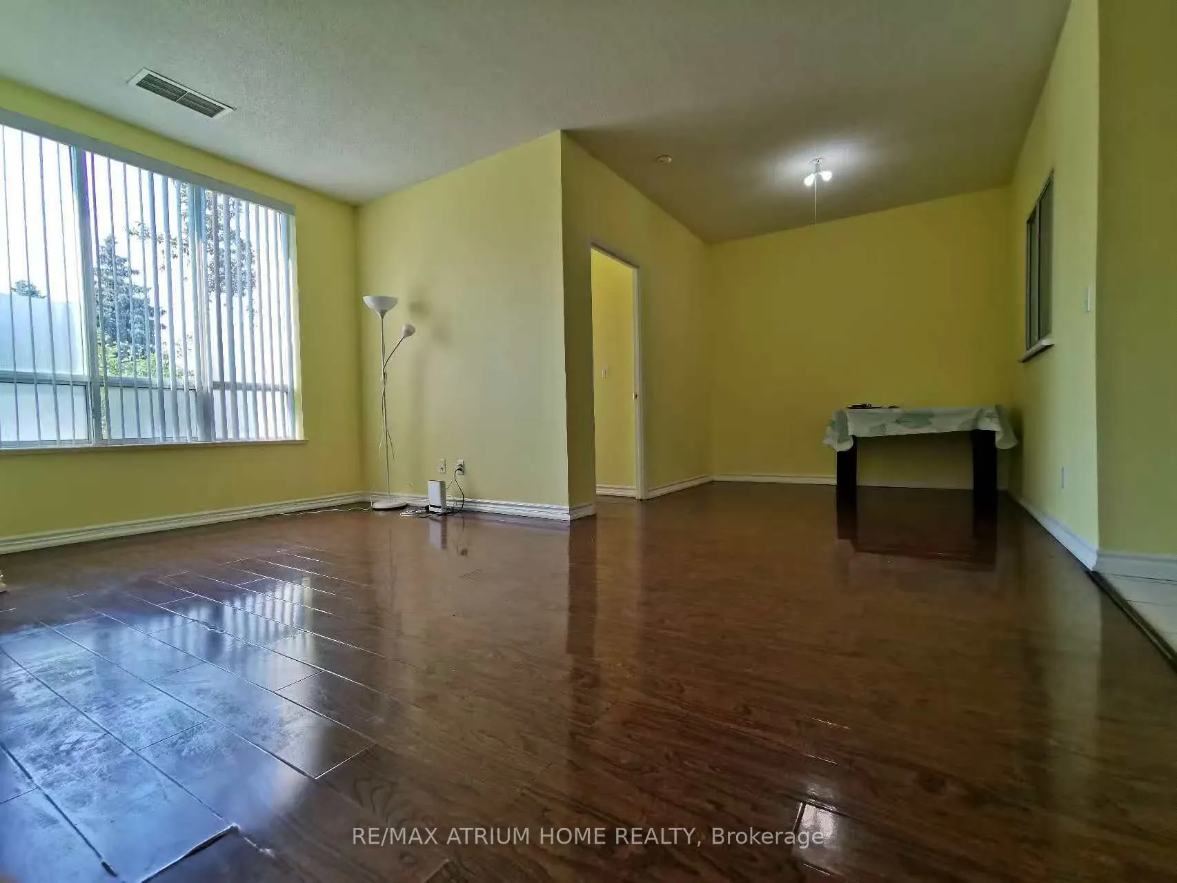 5039 Finch Avenue E, #109