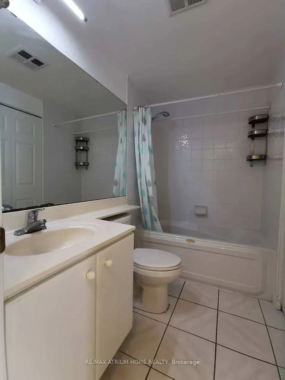 5039 Finch Avenue E, #109