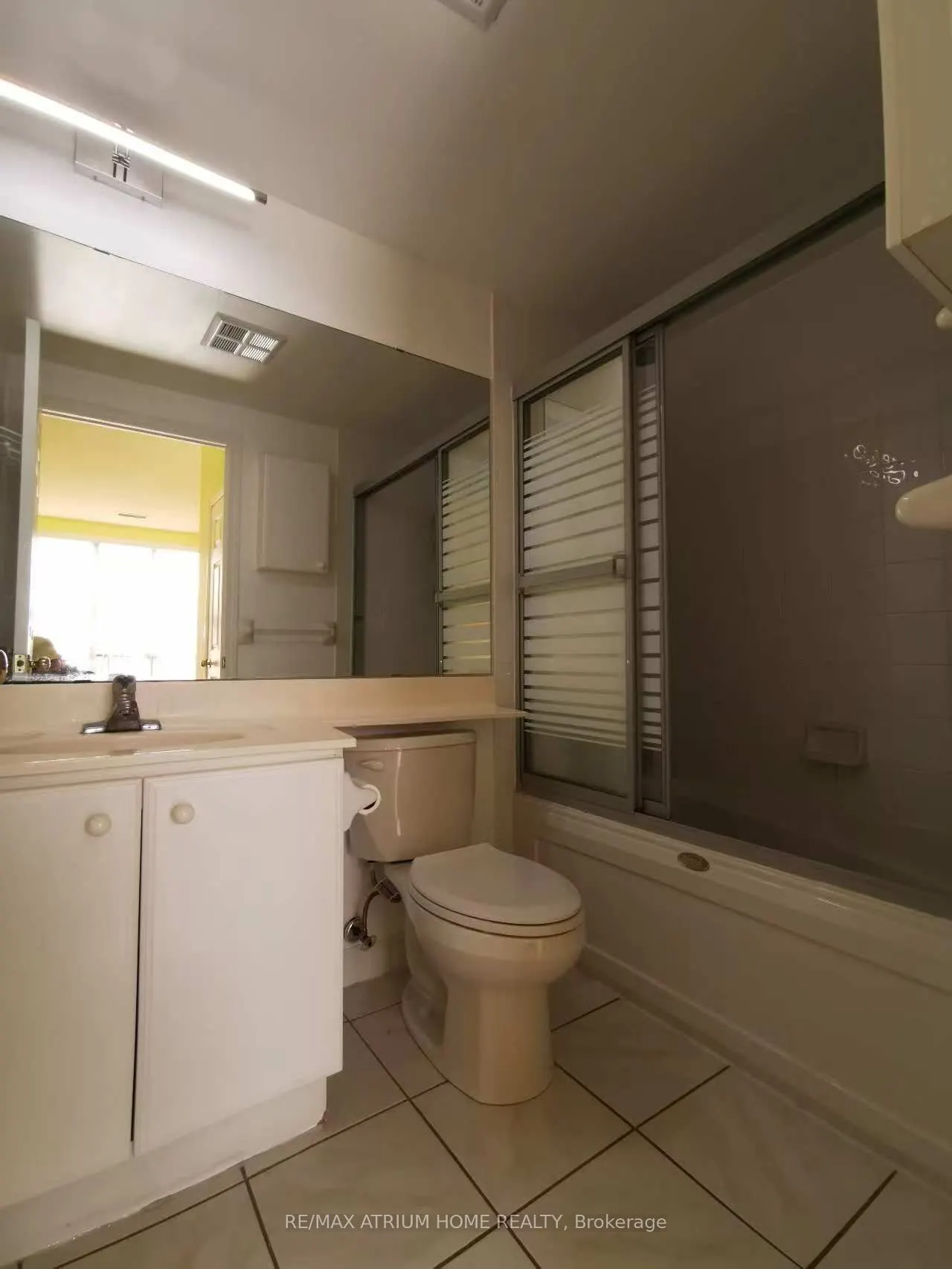 5039 Finch Avenue E, #109