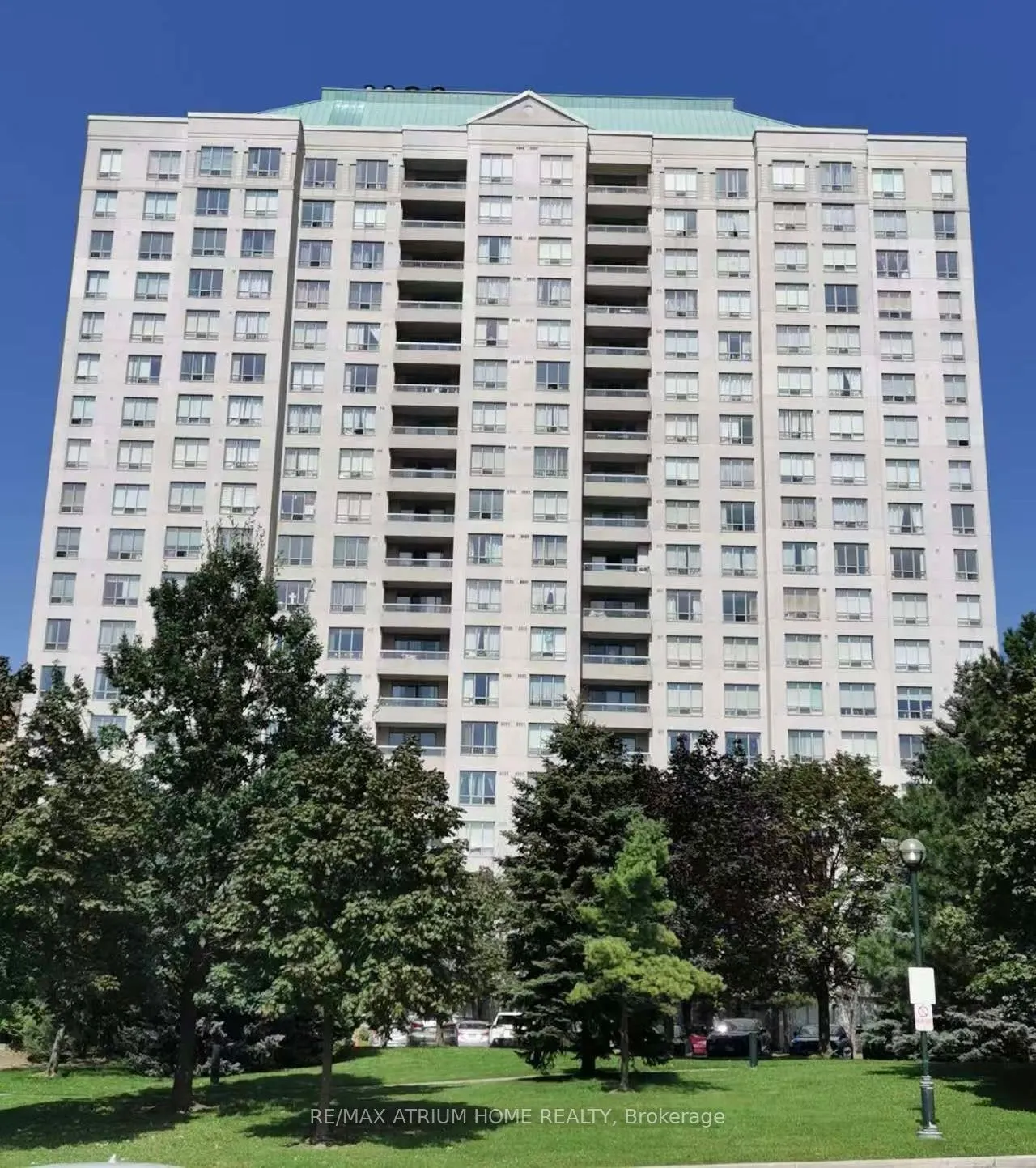 5039 Finch Avenue E, #109
