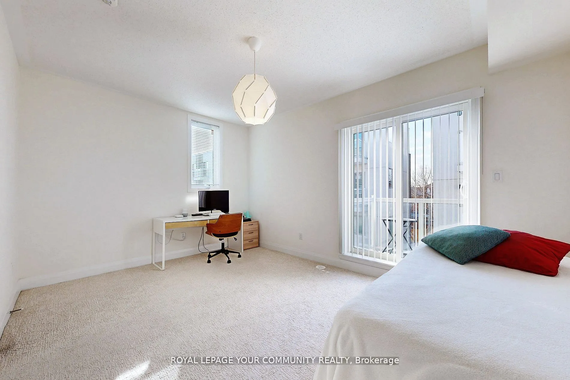 1870 Altona Road, #9