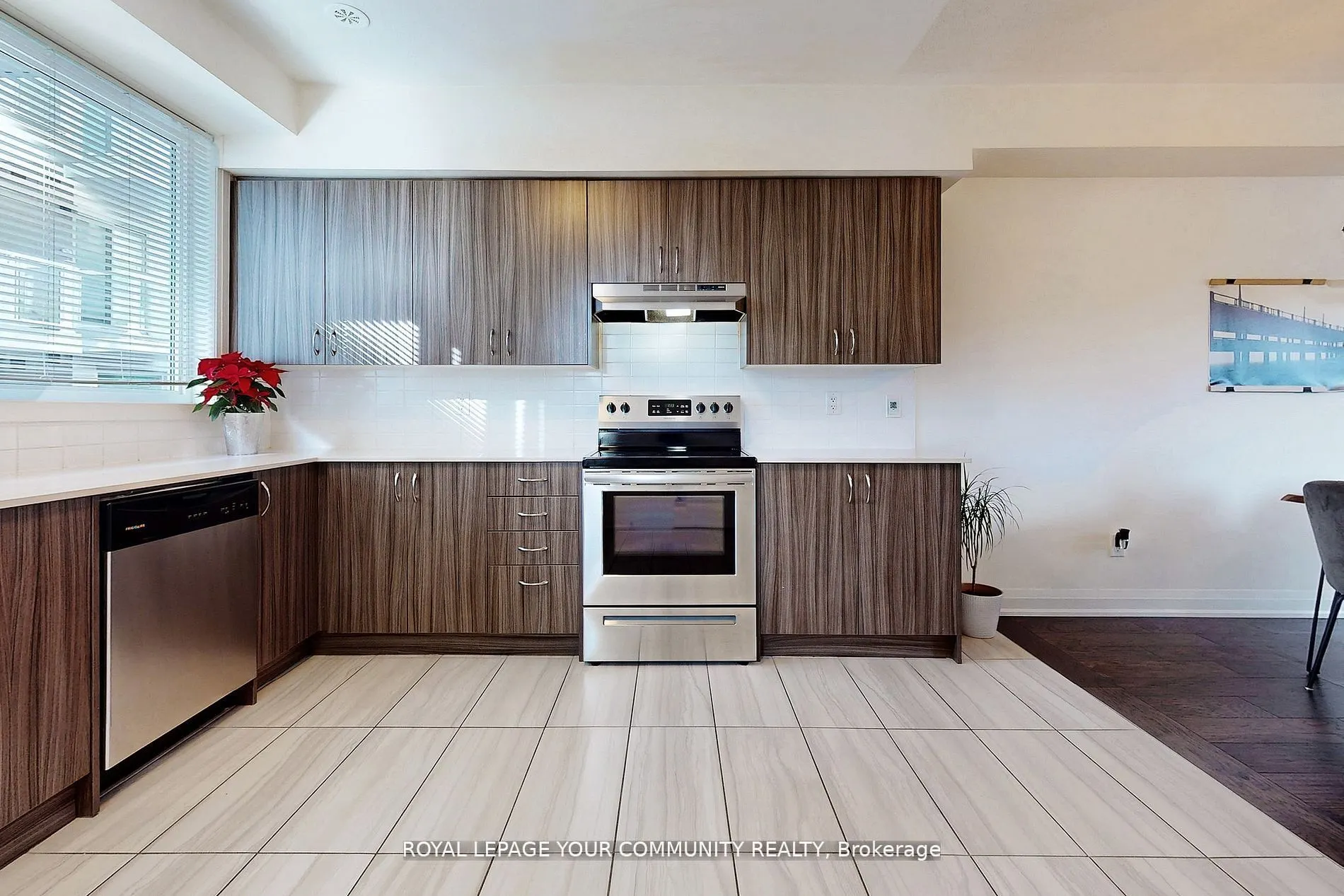 1870 Altona Road, #9