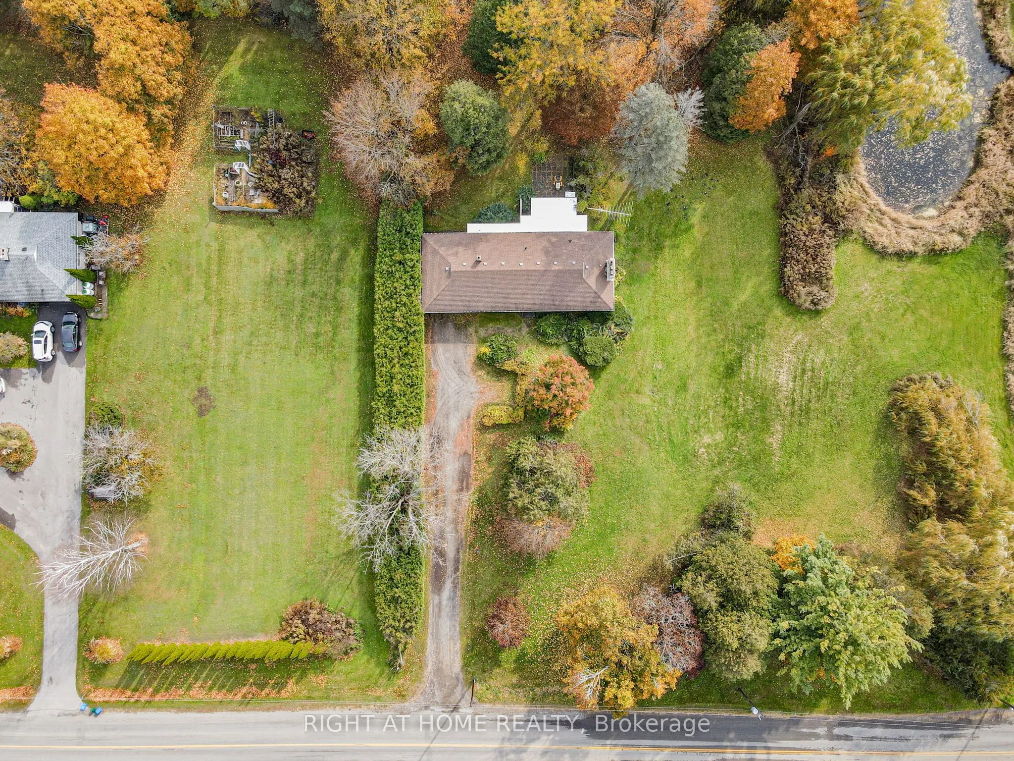 625 Townline Road W