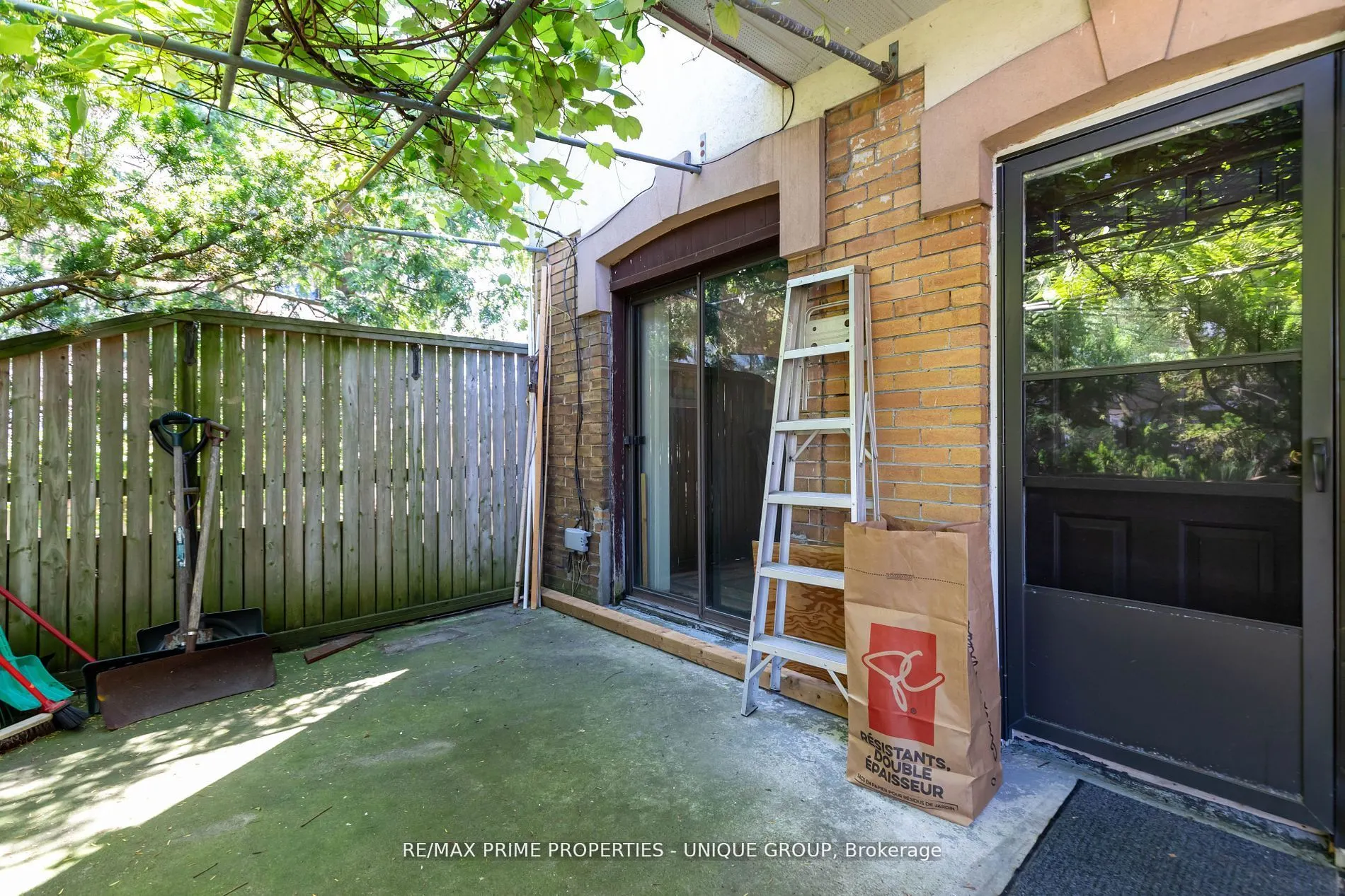 21 Cambridge Avenue