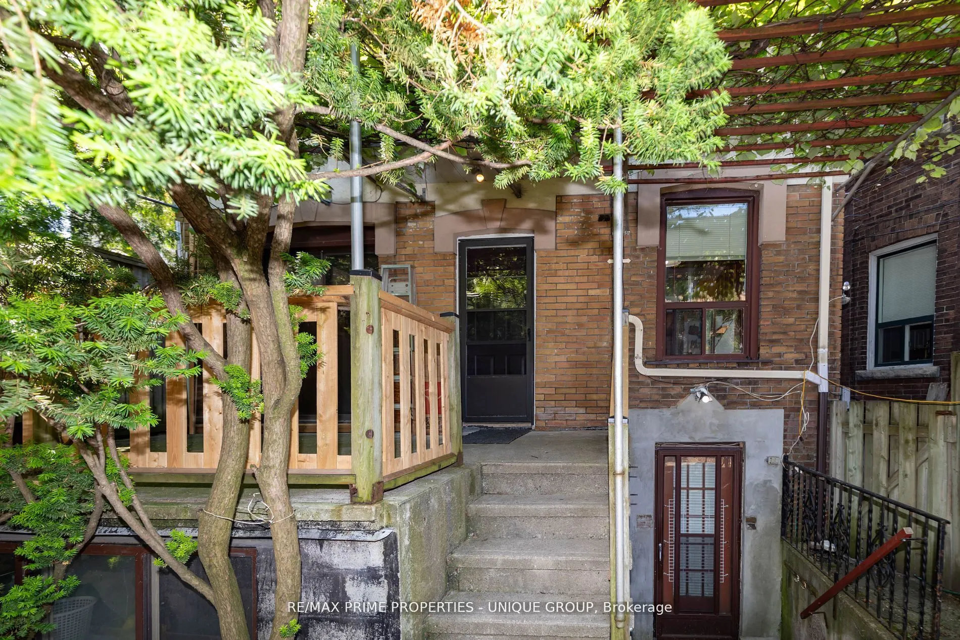 21 Cambridge Avenue