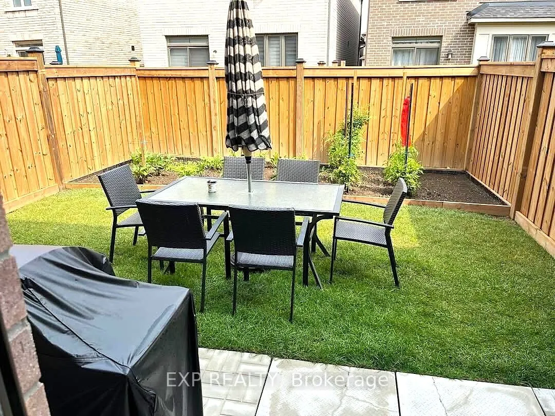 130 Ogston Crescent