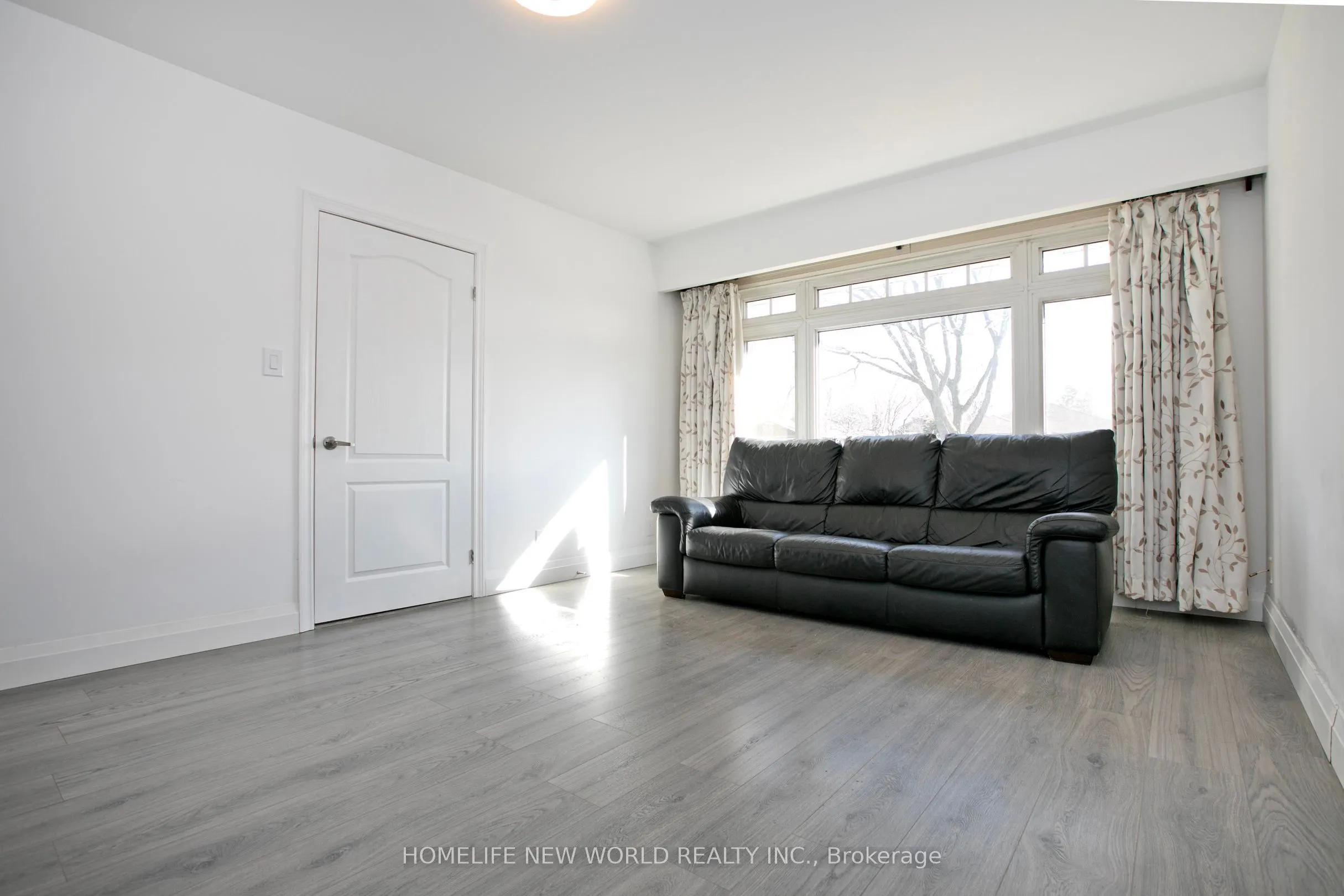 152 Eastmount Street