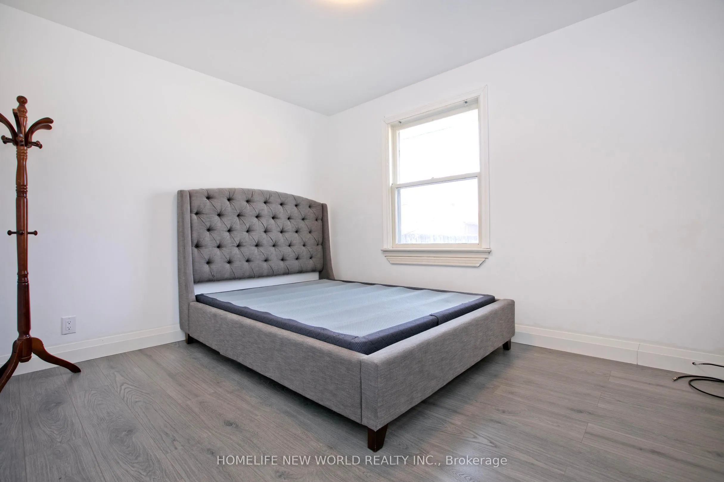 152 Eastmount Street