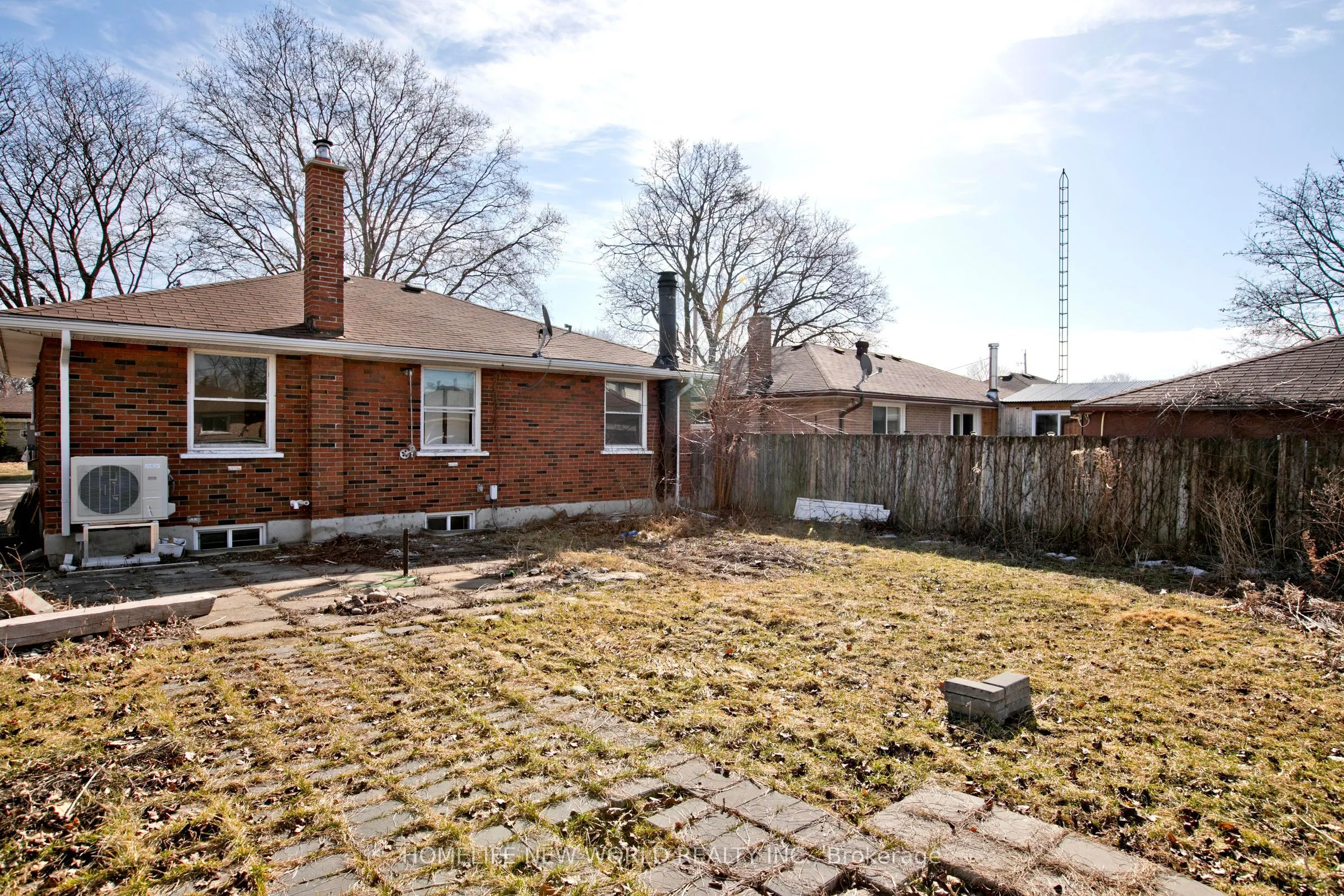 152 Eastmount Street