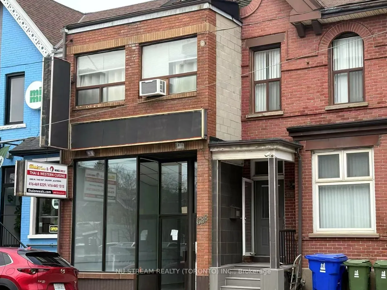 688 Gerrard Street