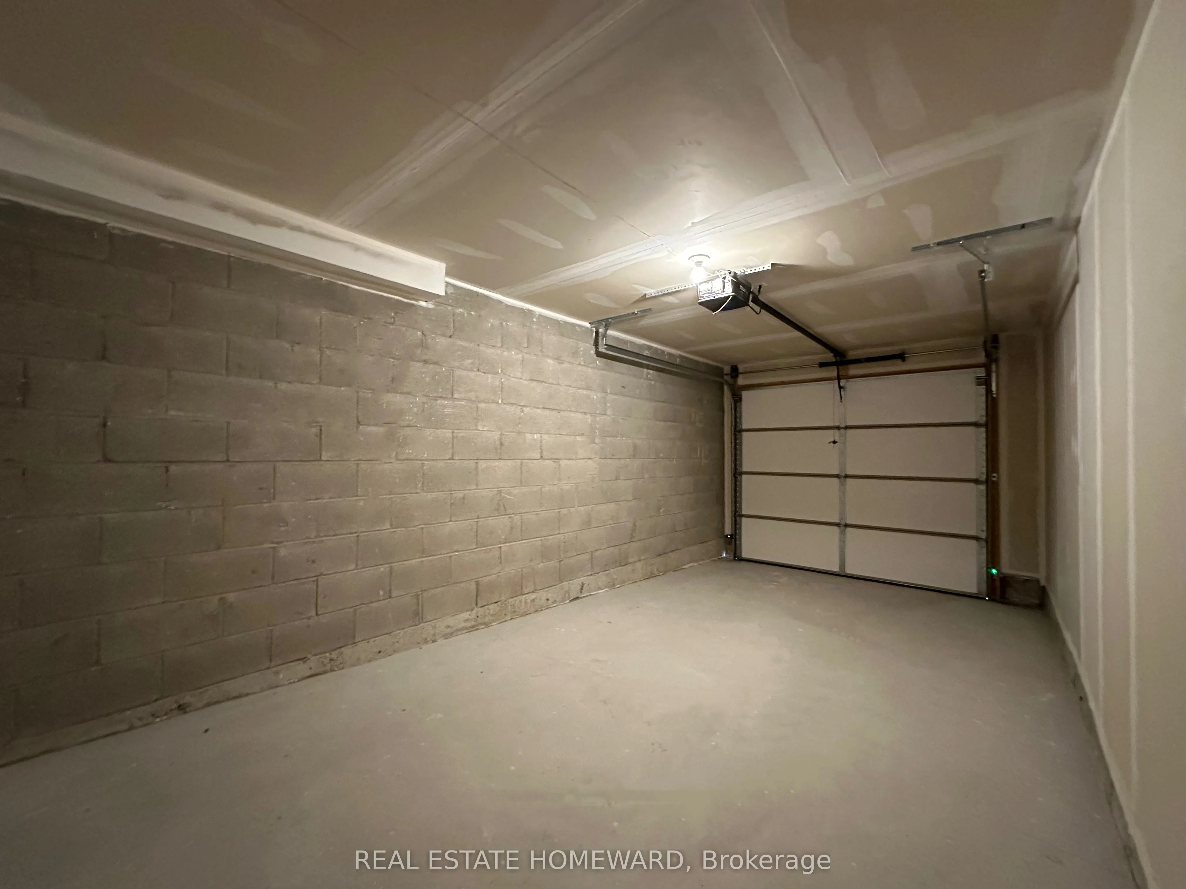 1655 Palmers Sawmill Road, #115