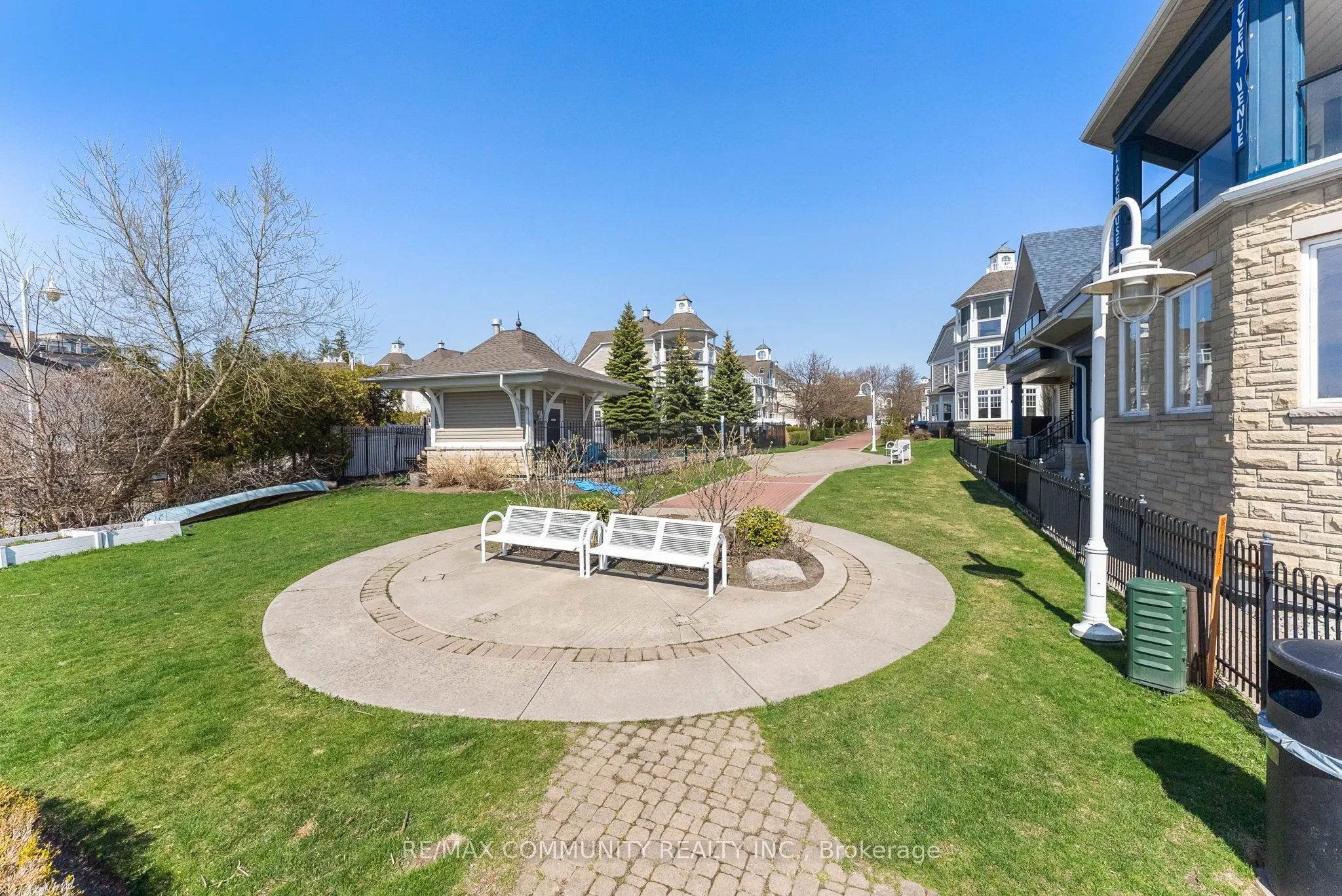 1295 Wharf Street, #17