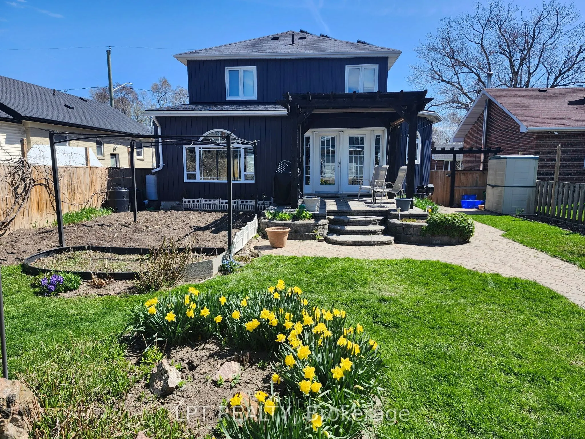 1116 Green Street