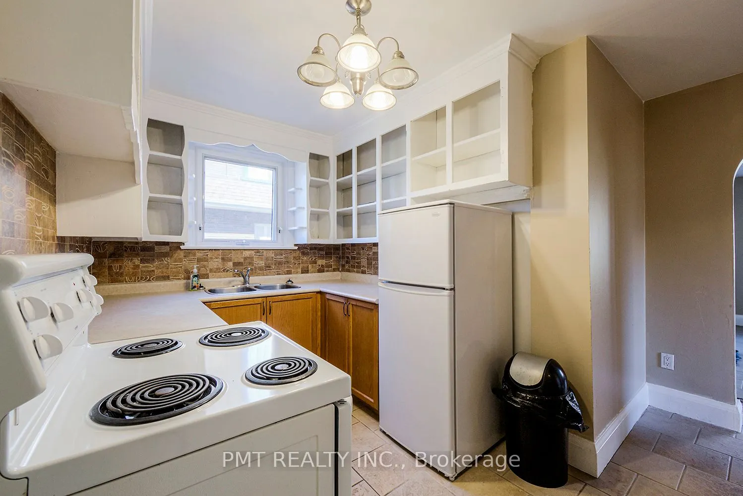 393 King Street E, #1