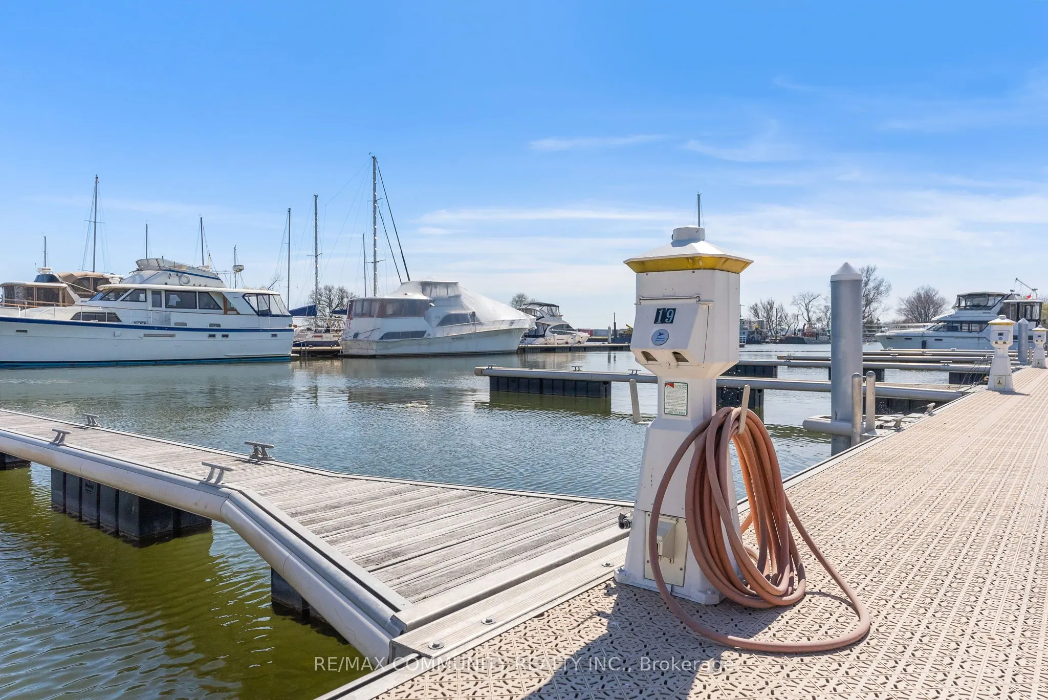 1295 Wharf Street, #19