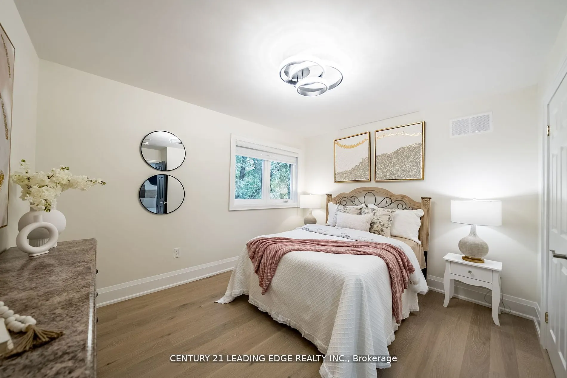 134 Manse Road