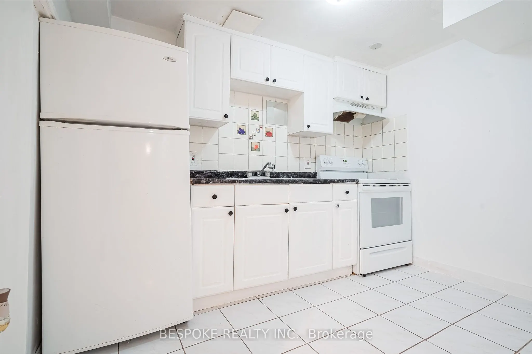 93 GLENTHORNE Drive #Basement