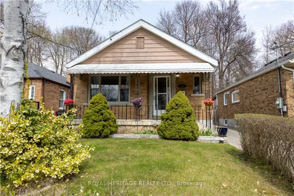 6 Rhydwen Avenue
