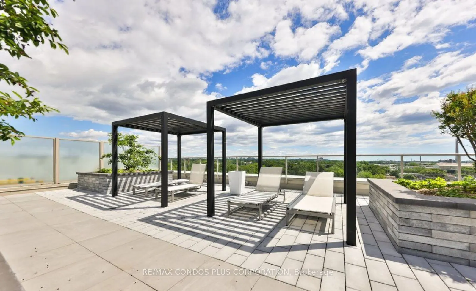 150 Logan Avenue, #121