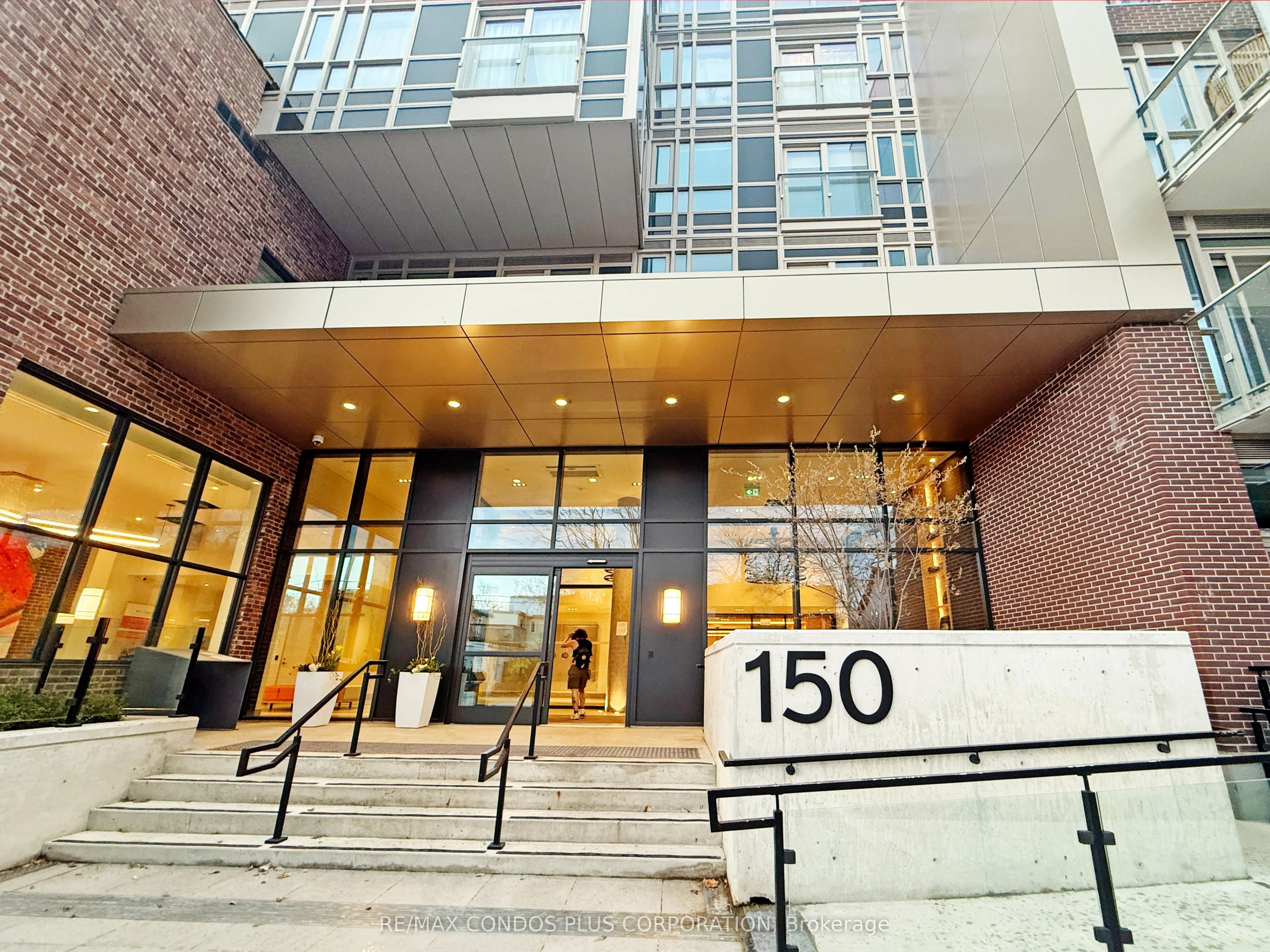 150 Logan Avenue, #121
