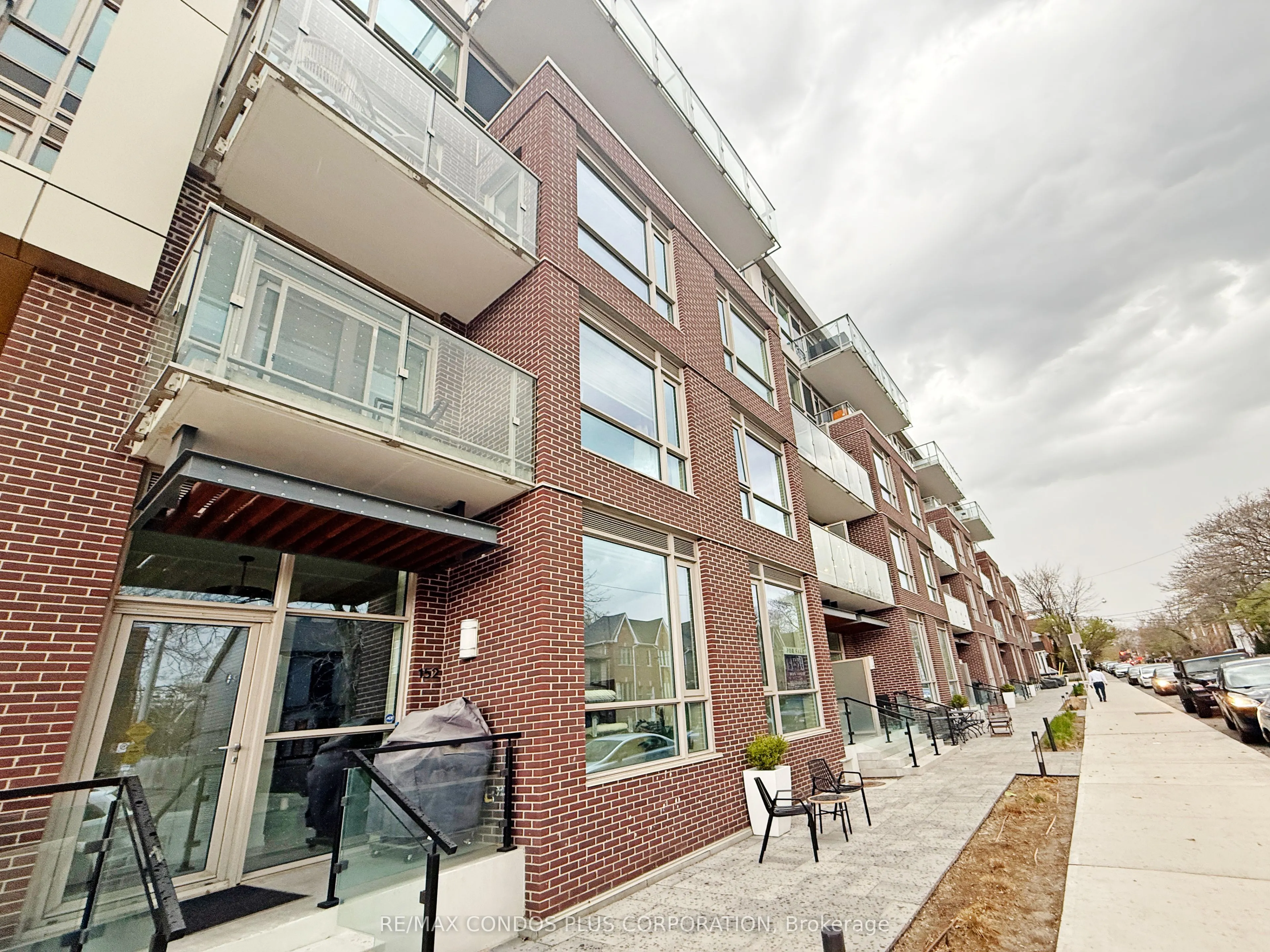 150 Logan Avenue, #121
