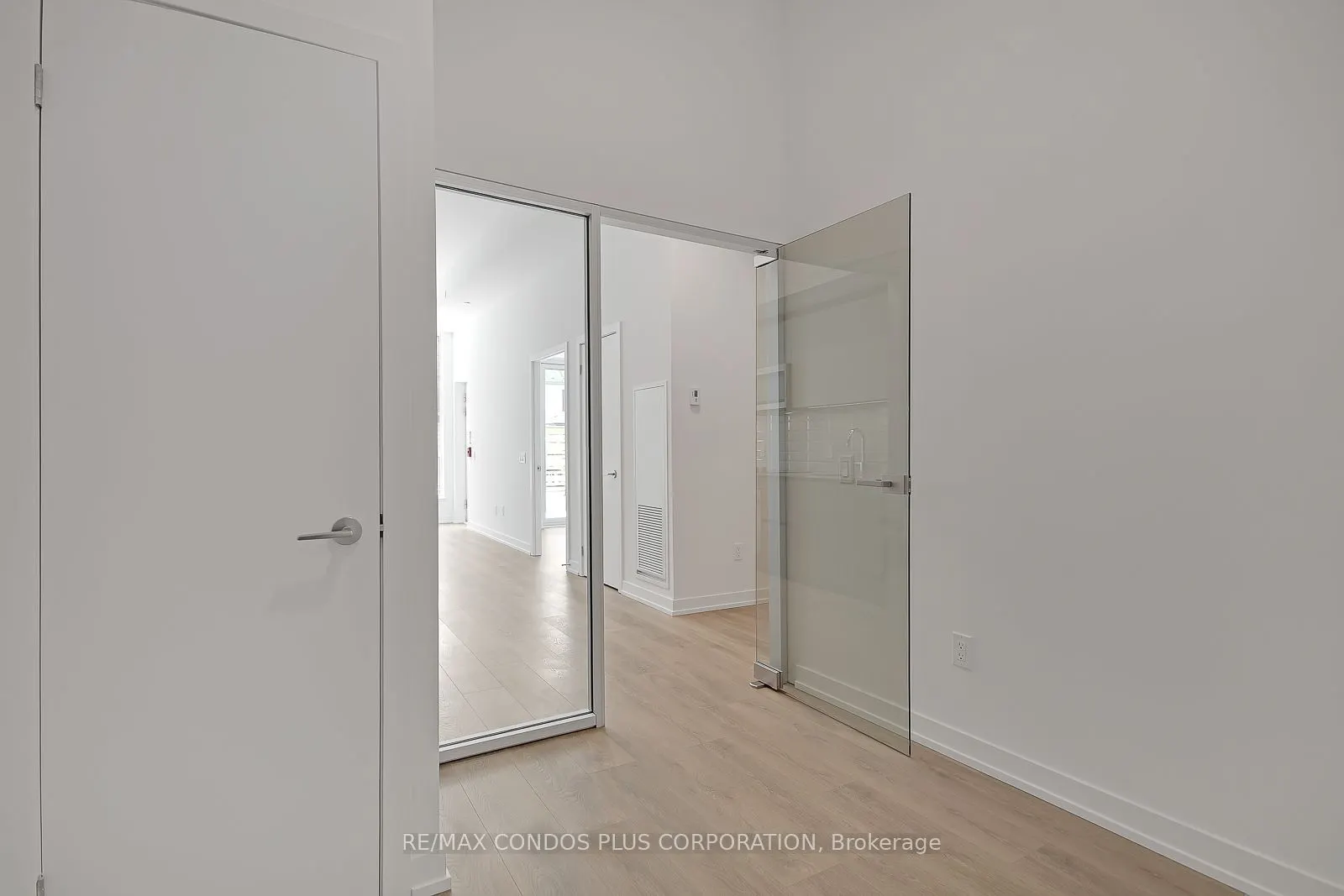 150 Logan Avenue, #121