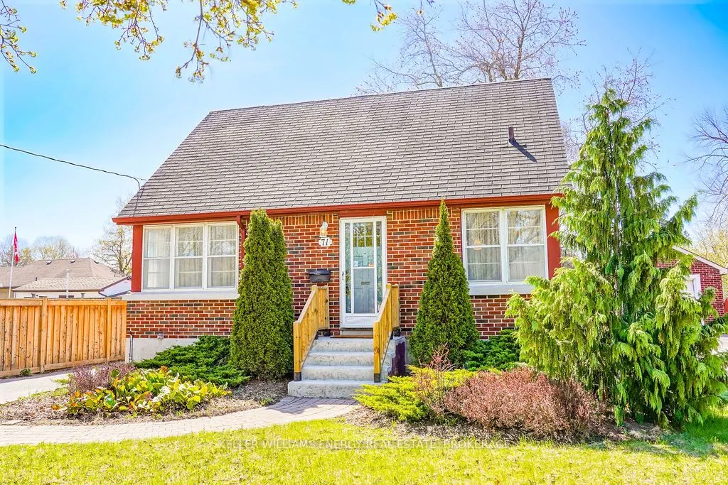 71 Pontiac Avenue