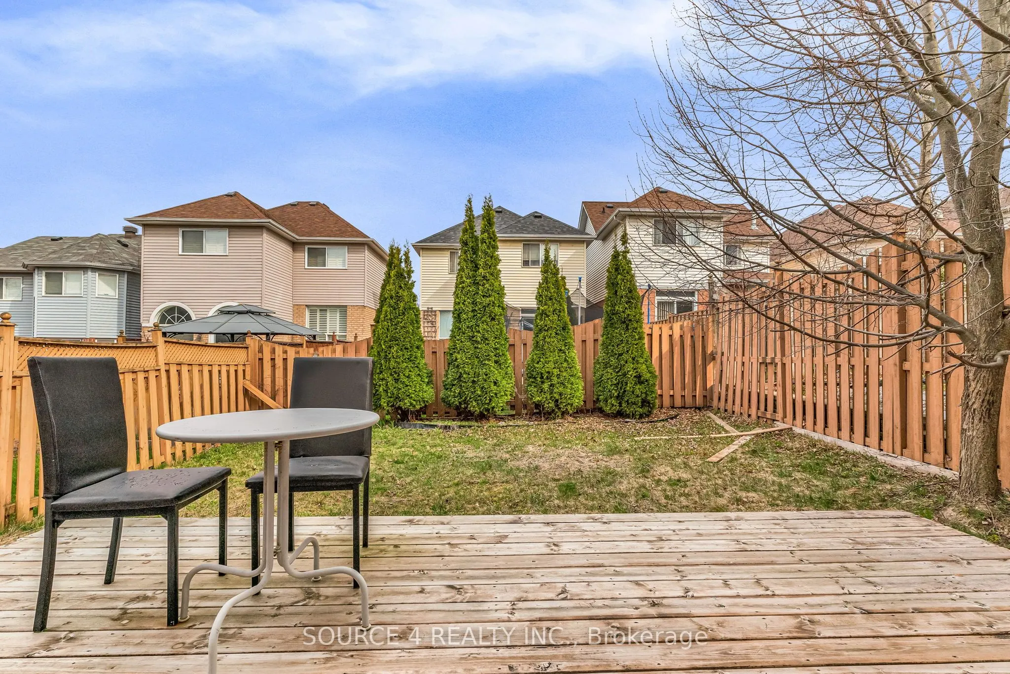 1030 Timberland Crescent