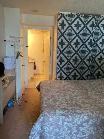 80 Alton Towers Circle #1913