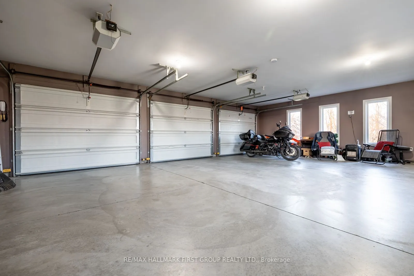 7472 Aked Road
