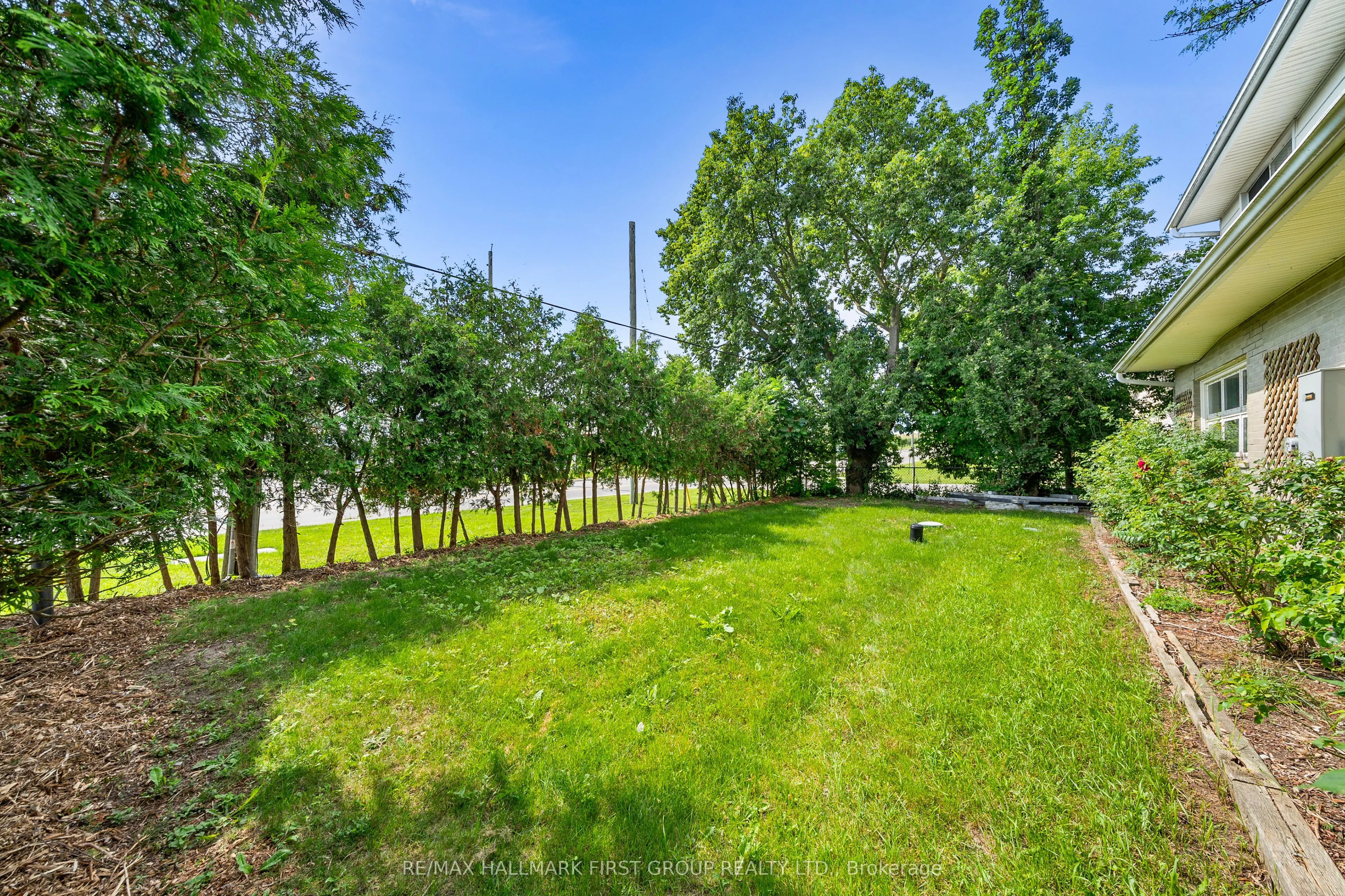 1652 Taunton Road