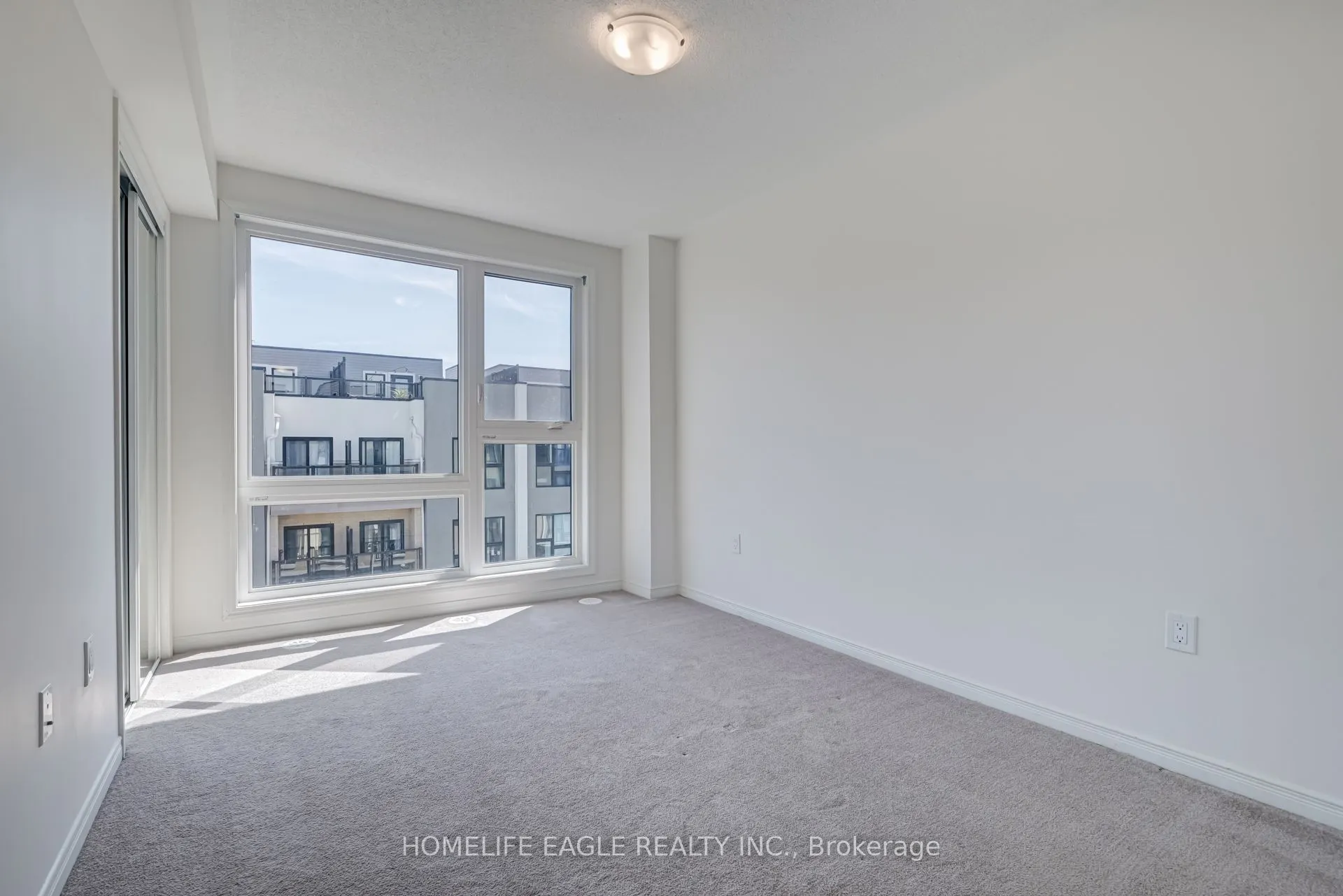 8825 Sheppard Avenue, #311