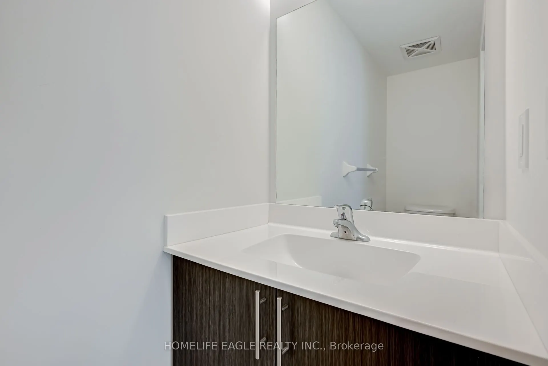 8825 Sheppard Avenue, #311